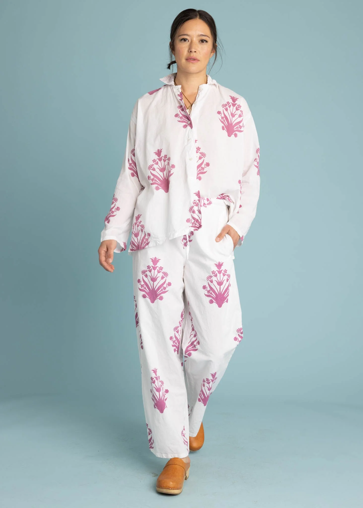 Relaxed Boyfriend Shirt - Cameo Floral Dahlia - Image 19