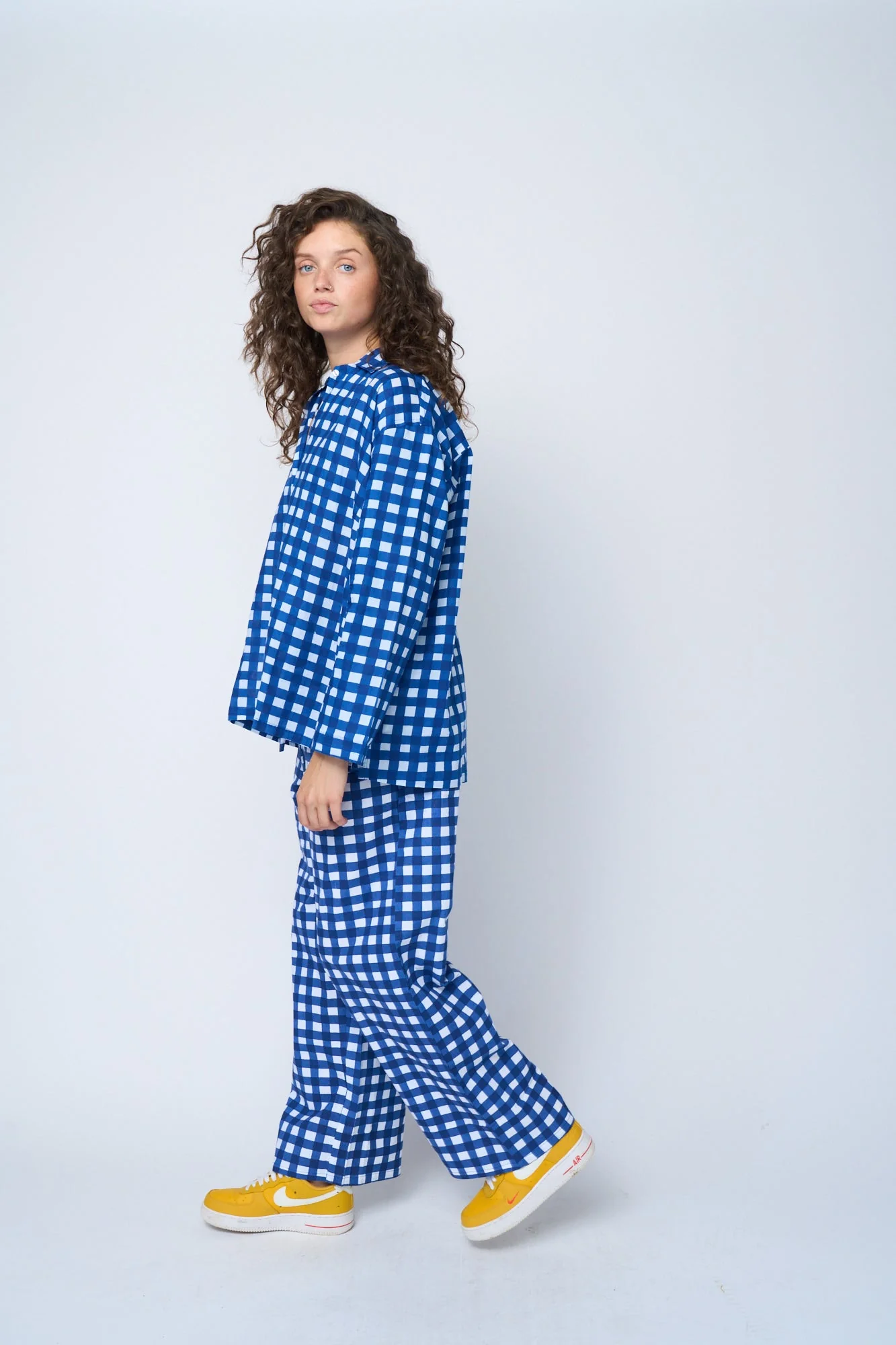 Relaxed Boyfriend Shirt - Gingham Picnic Coastal Blue - Image 5