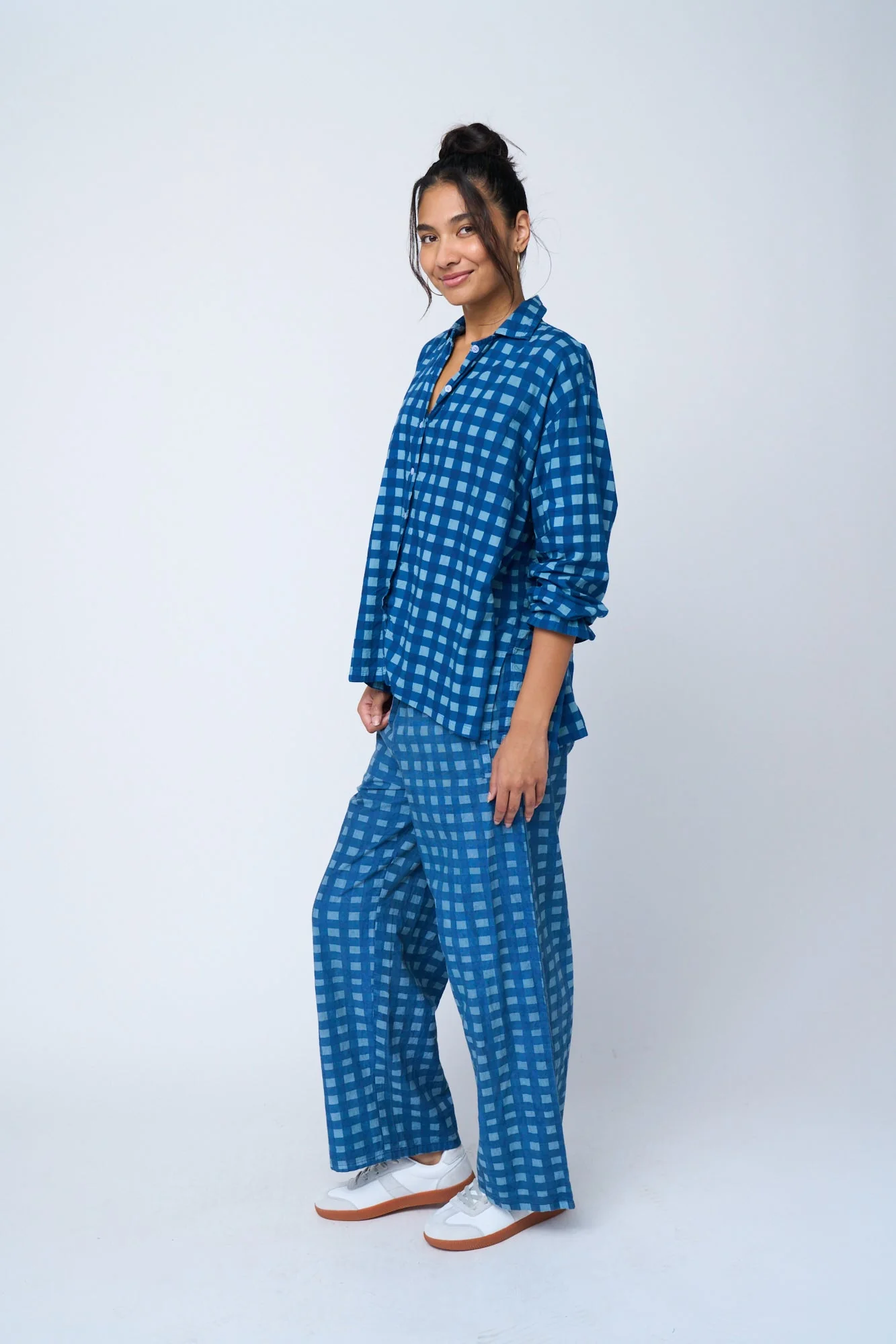 Relaxed Boyfriend Shirt - Gingham Picnic Overdye Cornflower Blue - Image 4