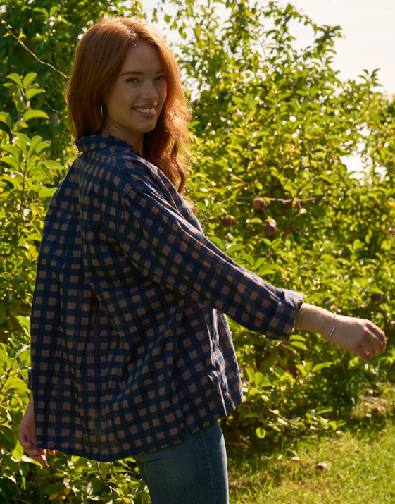 Relaxed Boyfriend Shirt - Gingham Picnic Overdye Milk Chocolate - Image 4