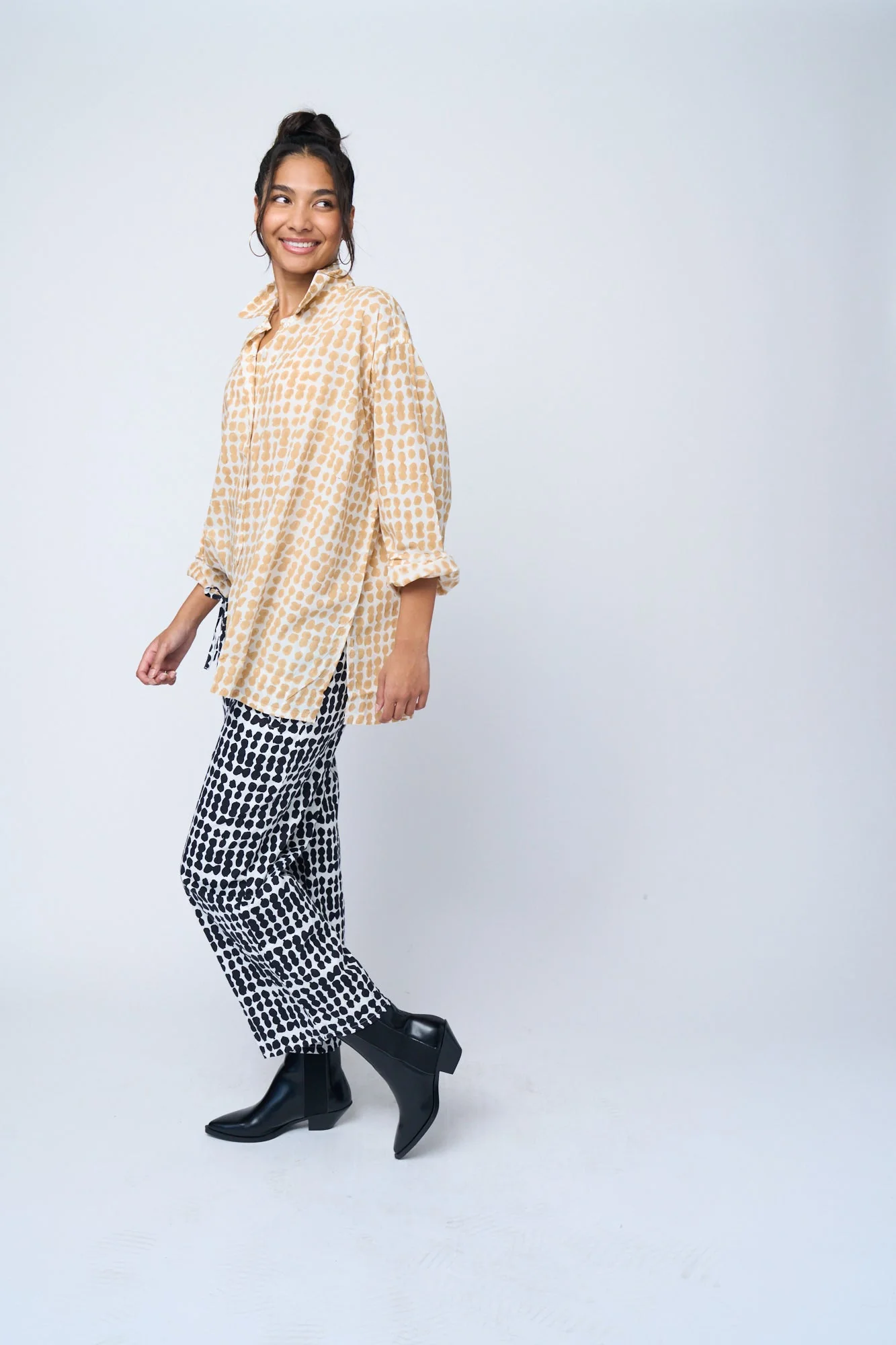 Relaxed Boyfriend Shirt Messy Dot - Baked Clay - Image 2