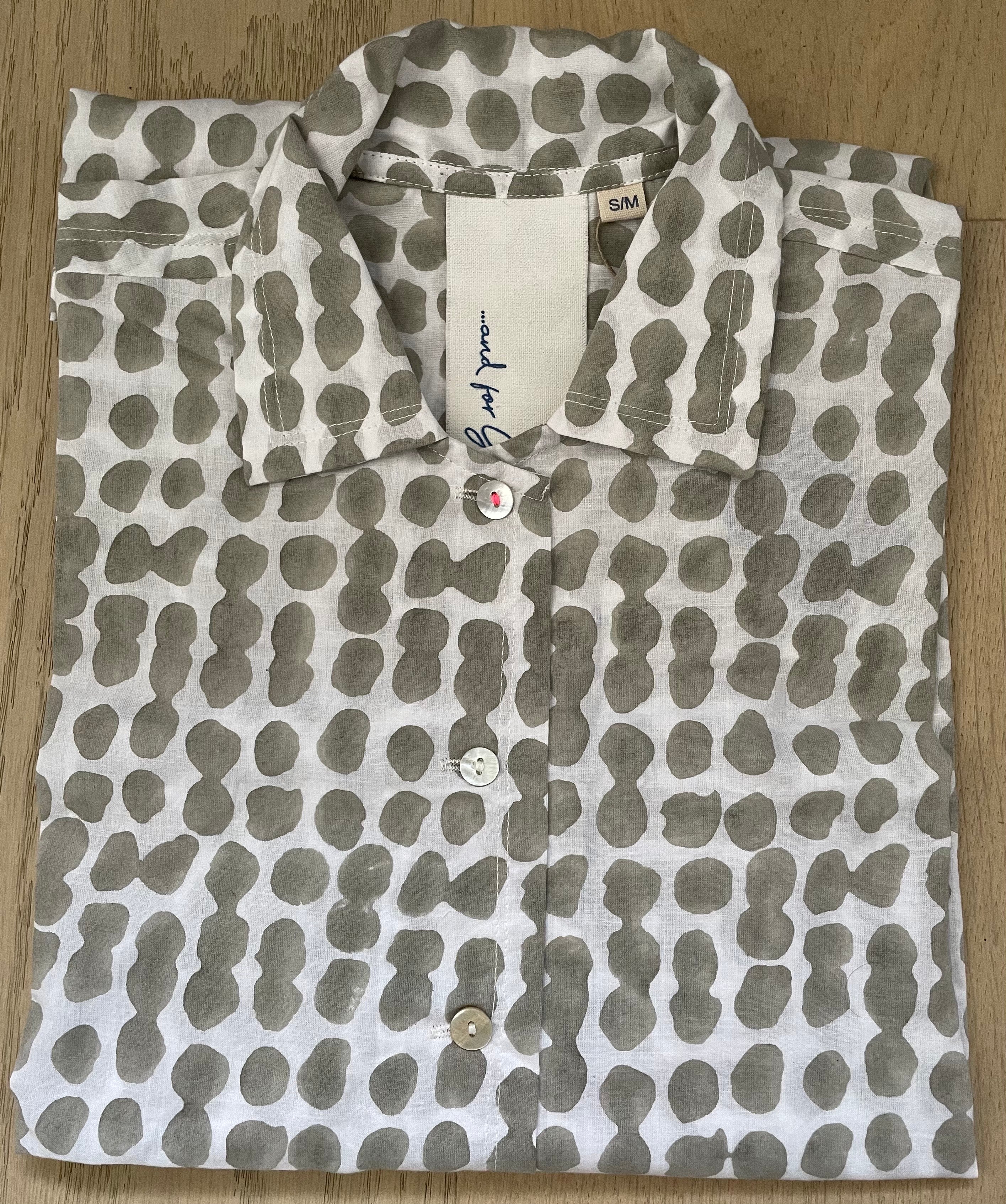 Relaxed Boyfriend Shirt Messy Dot - Dove Grey - Image 4