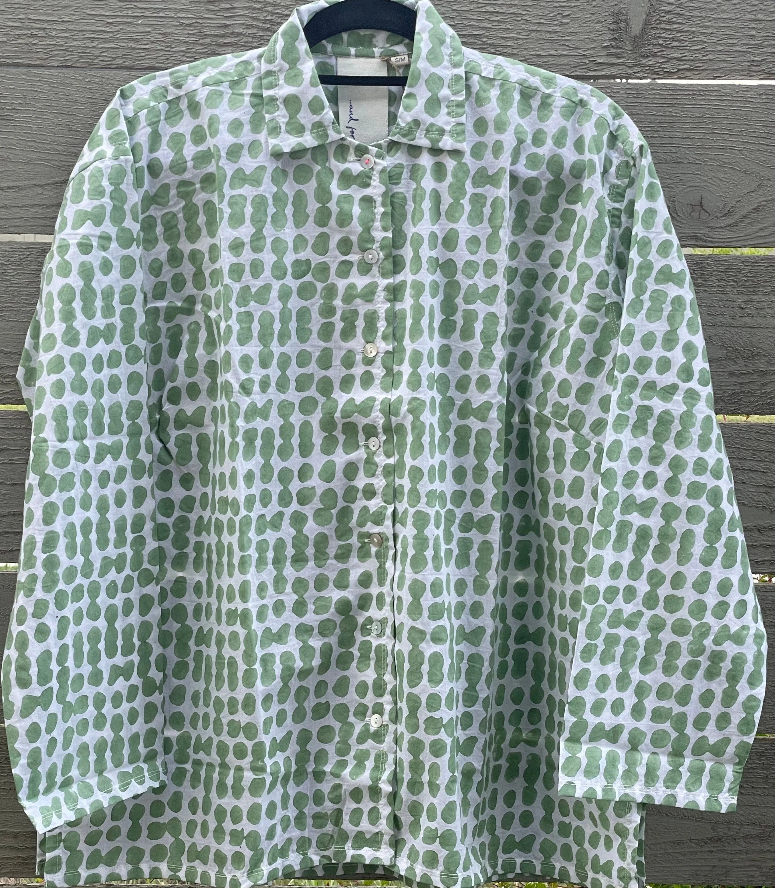 Relaxed Boyfriend Shirt Messy Dot - Watercress - Image 6