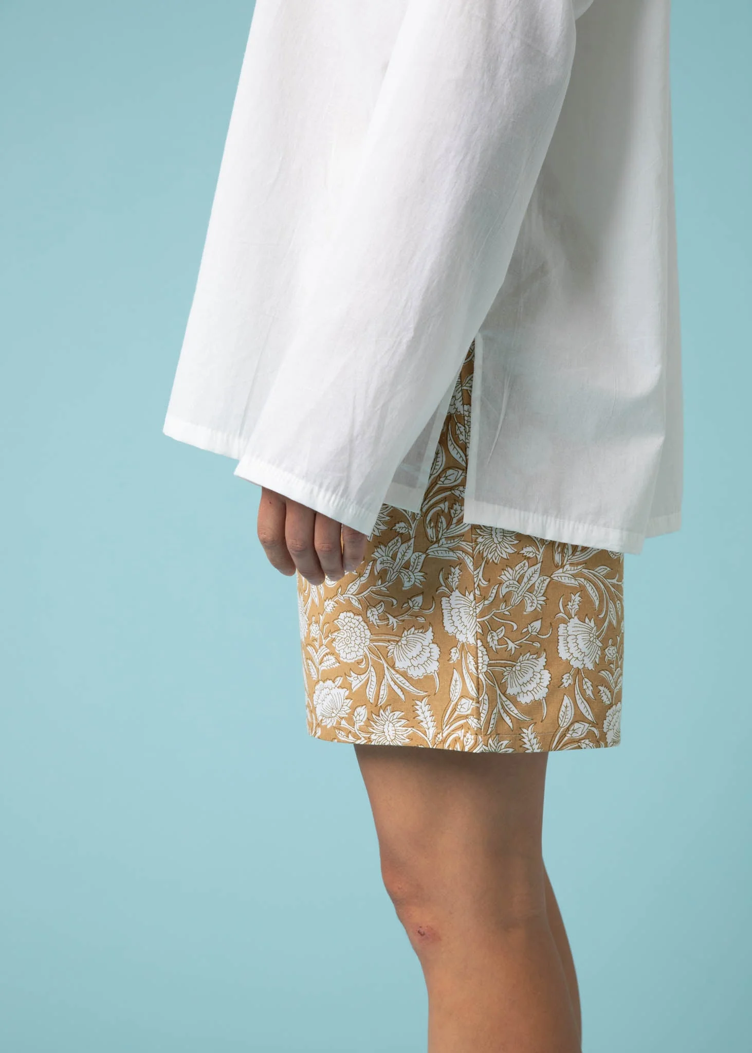 Relaxed Boyfriend Shirt - White - Image 7