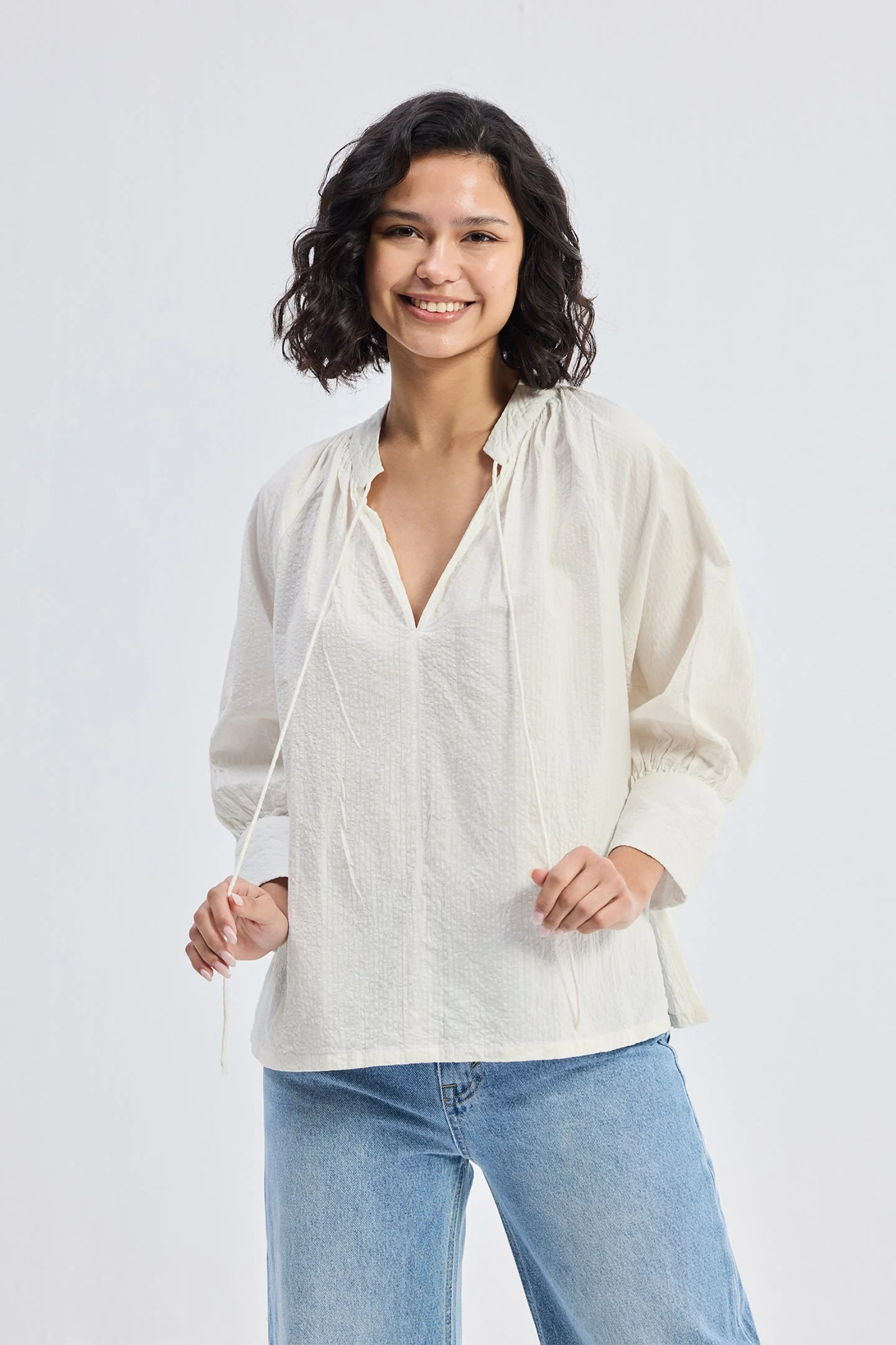 Relaxed Fit Top with Front-tie in Cream - Image 7