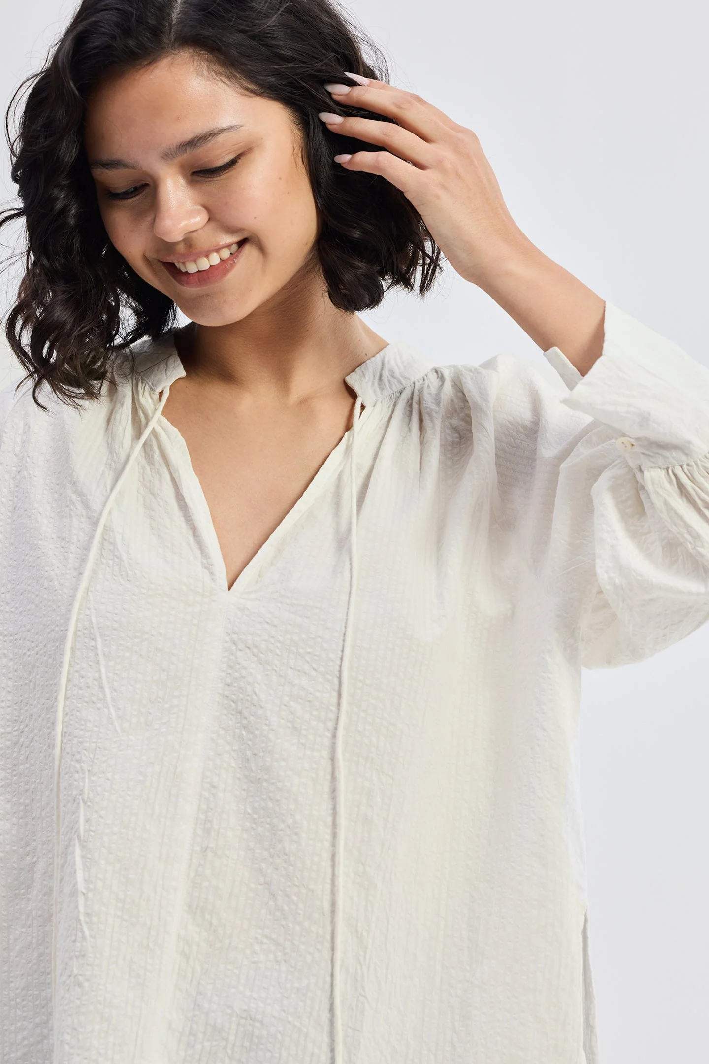 Relaxed Fit Top with Front-tie in Cream - Image 9