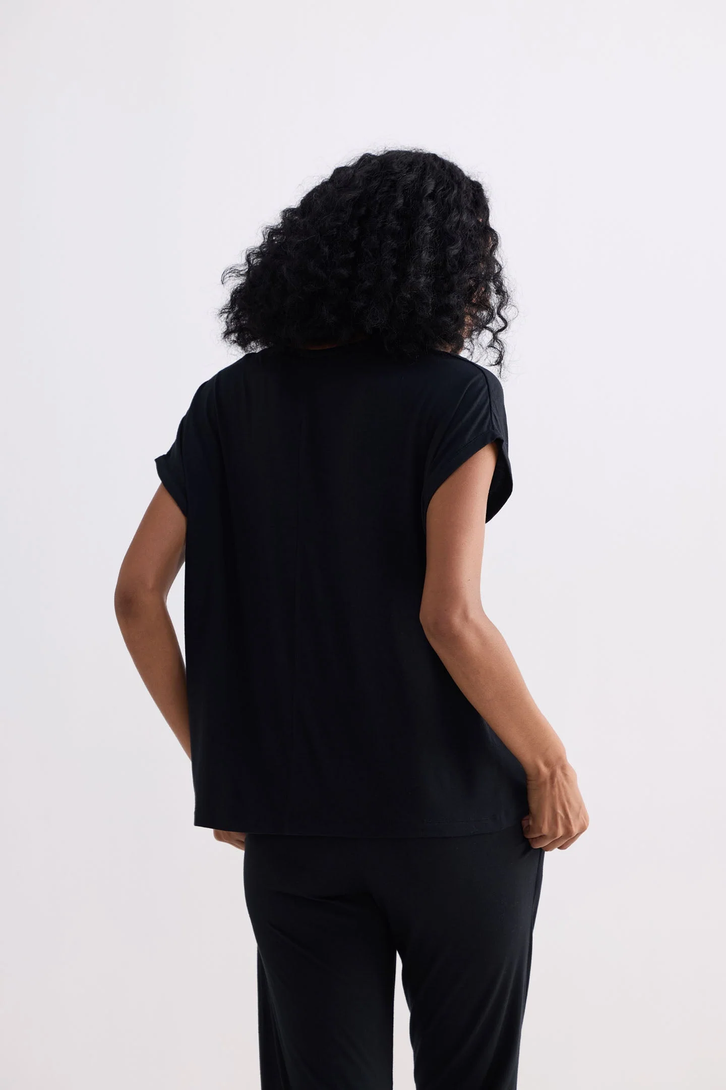 Relaxed Tee in Black - Image 2