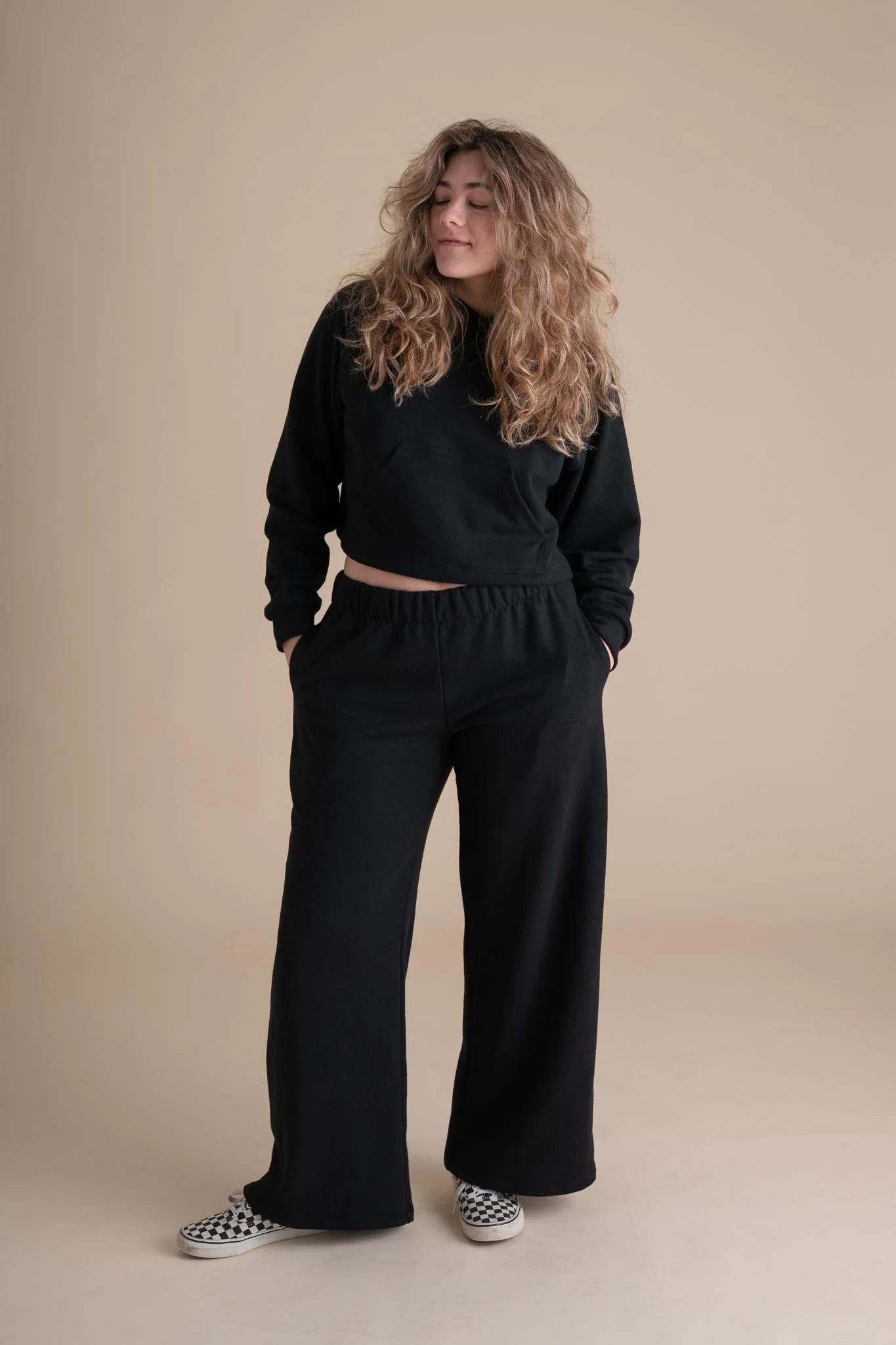 Retreat Pants in Black - Image 4