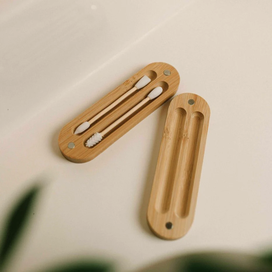Reusable Bamboo Ear Swabs with Case - Image 4