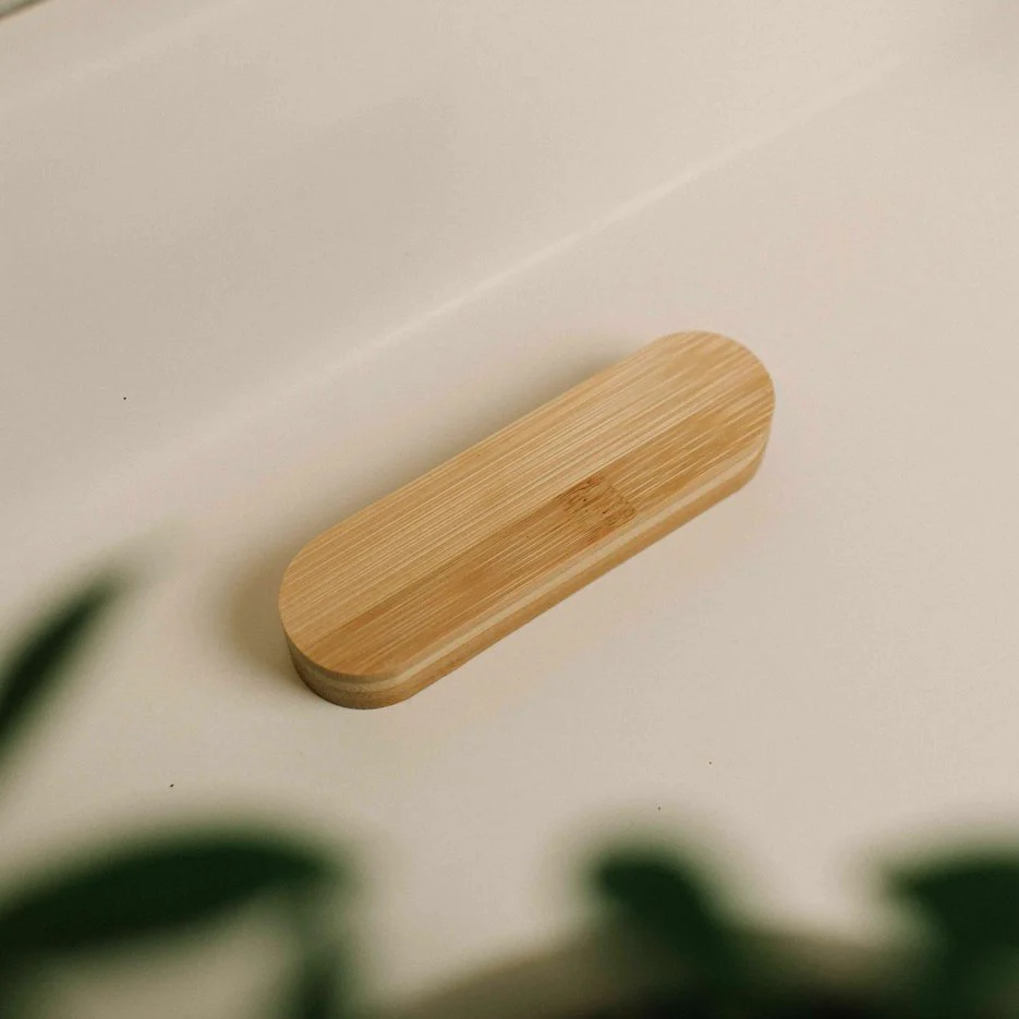 Reusable Bamboo Ear Swabs with Case - Image 5
