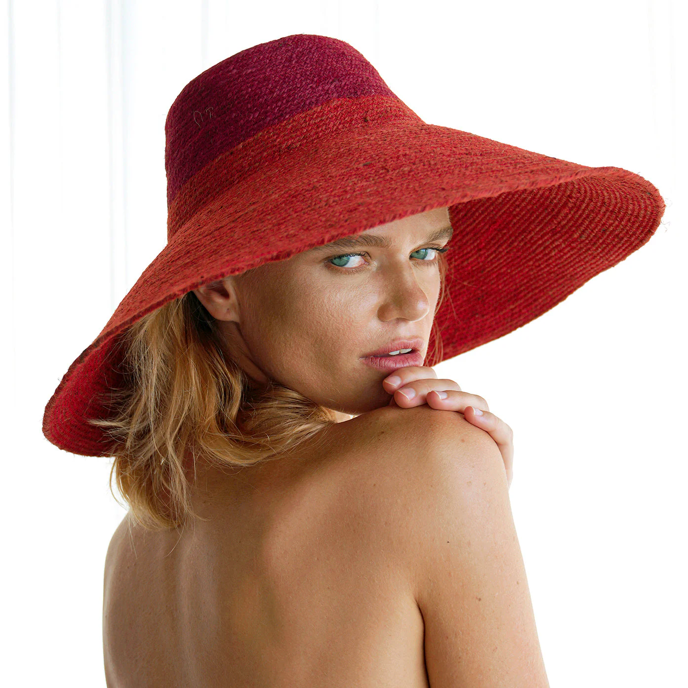 RIRI Duo Jute Handwoven Straw Hat In Red & Maroon - Image 3