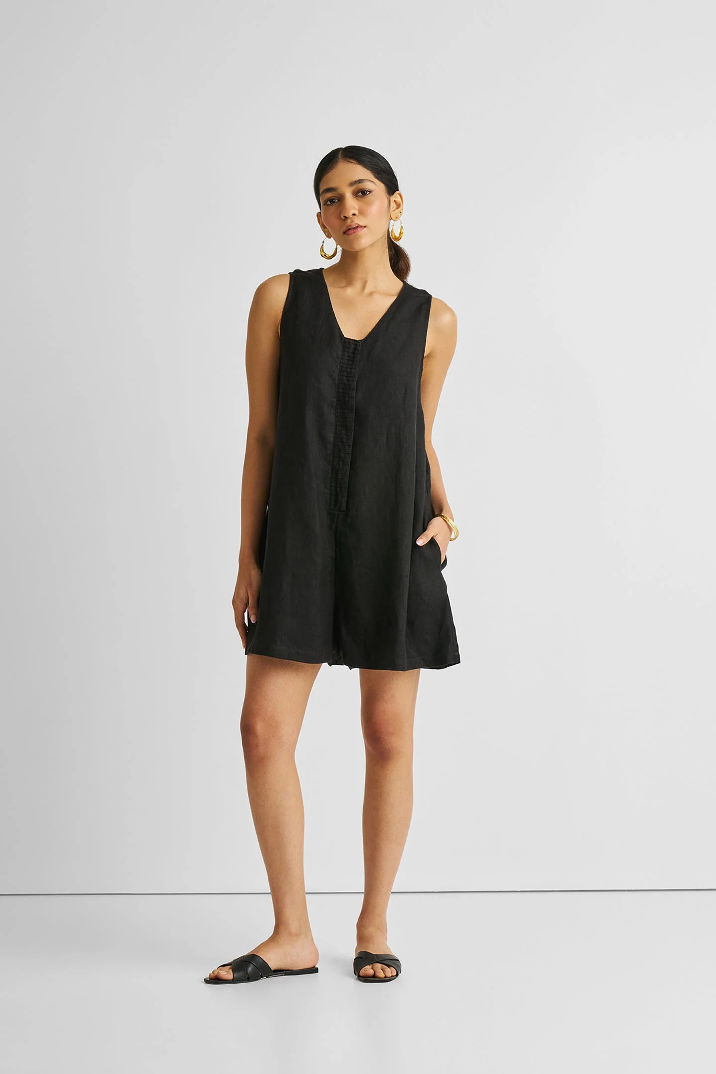 Romp and Play Romper in Black - Image 4