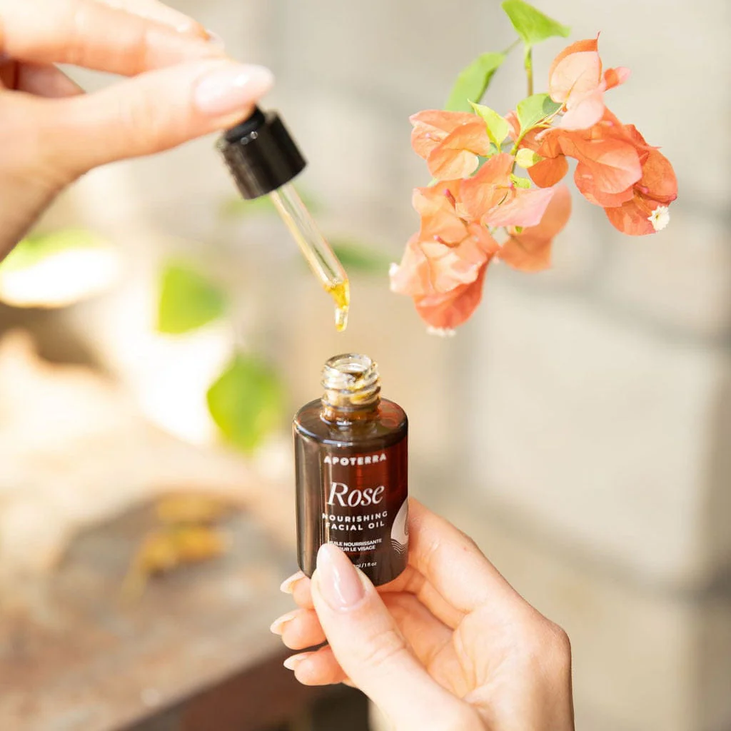 Rose Nourishing Facial Oil - Image 3