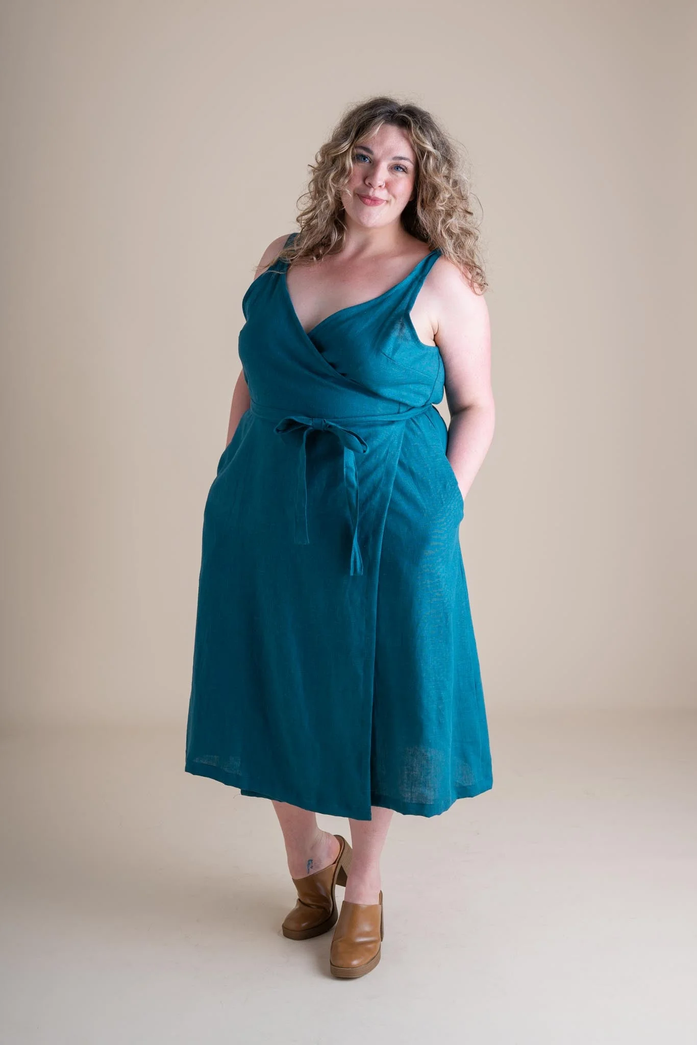 Rove Dress in Peacock - Image 3