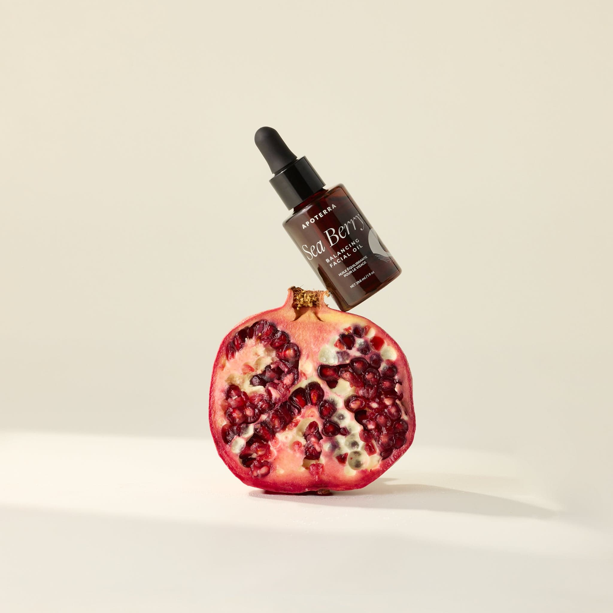 Sea Berry Balancing Facial Oil - Image 8