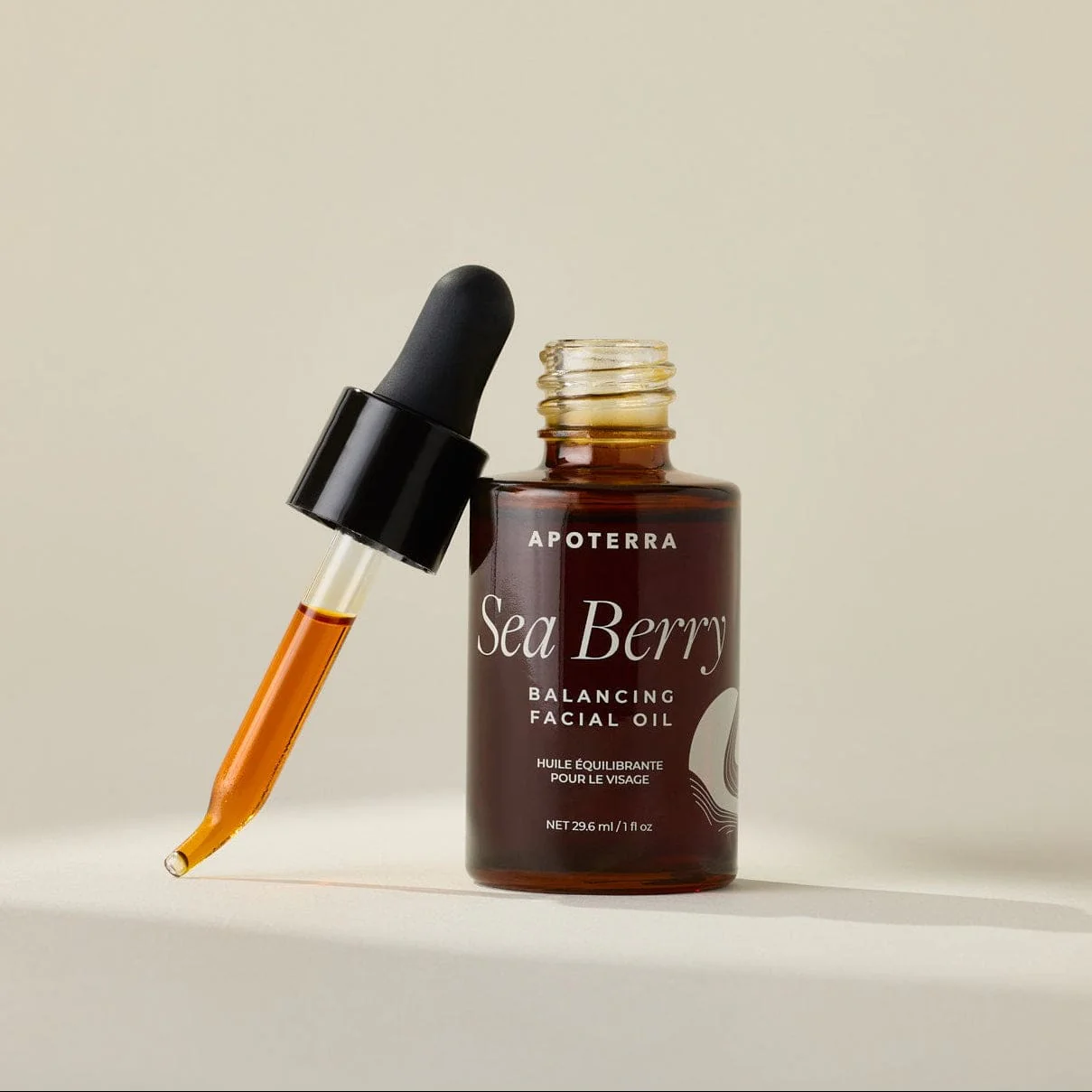 Sea Berry Balancing Facial Oil - Image 9