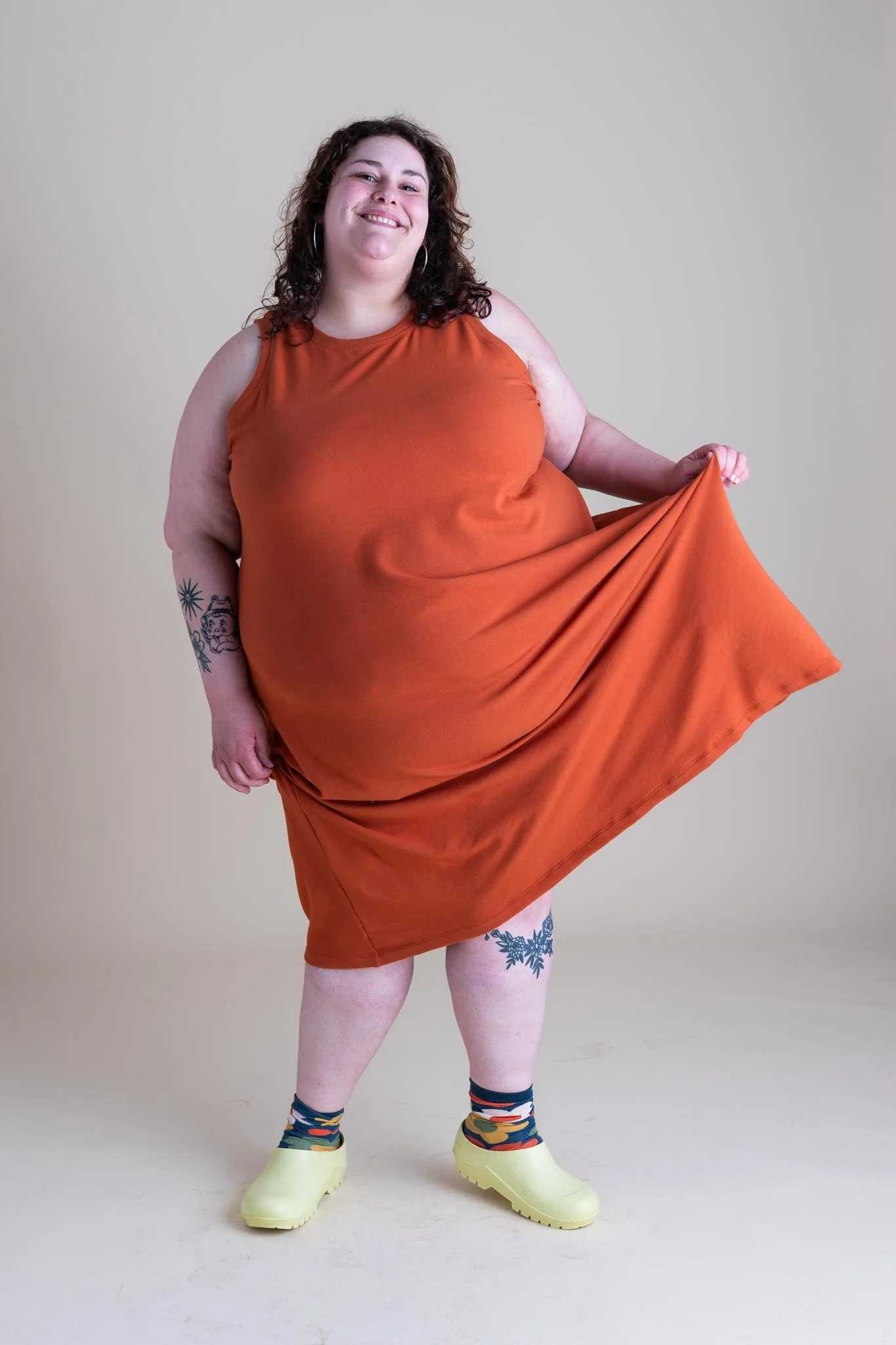 Serena Dress in Persimmon - Image 3