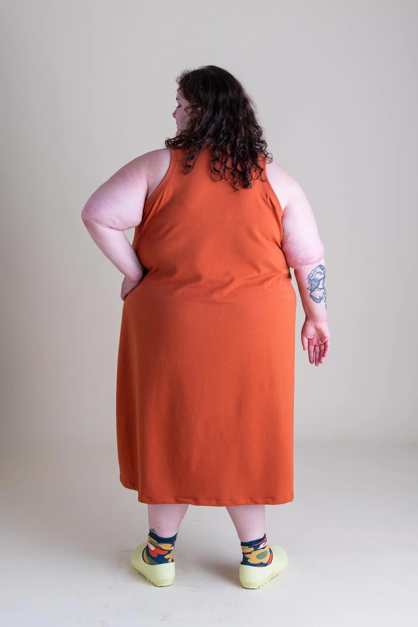 Serena Dress in Persimmon - Image 4