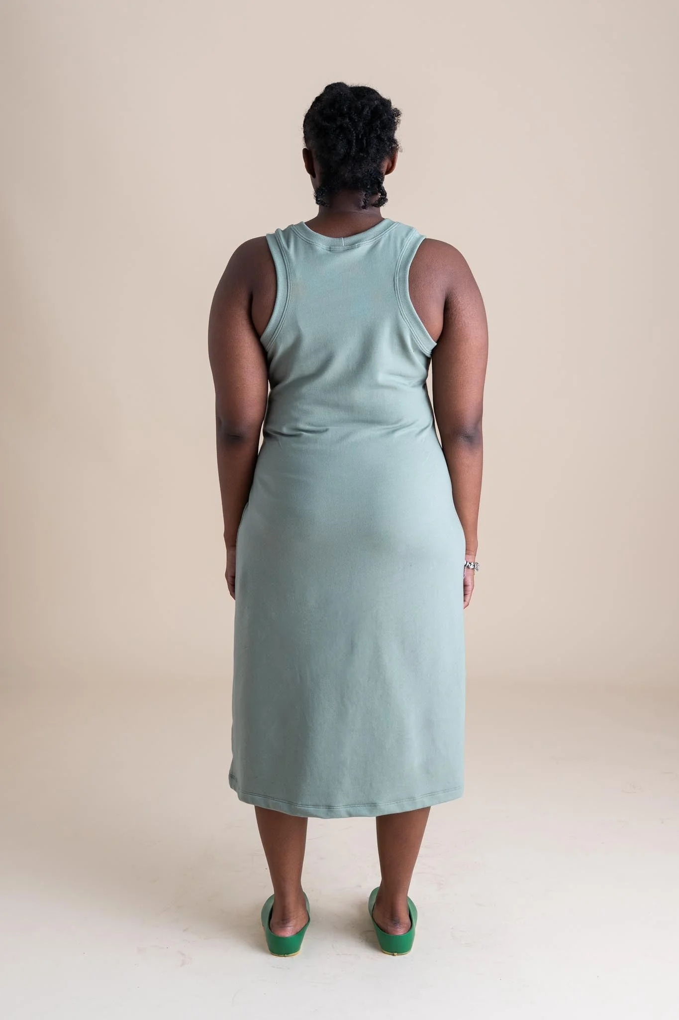 Serena Dress in Pistachio - Image 4