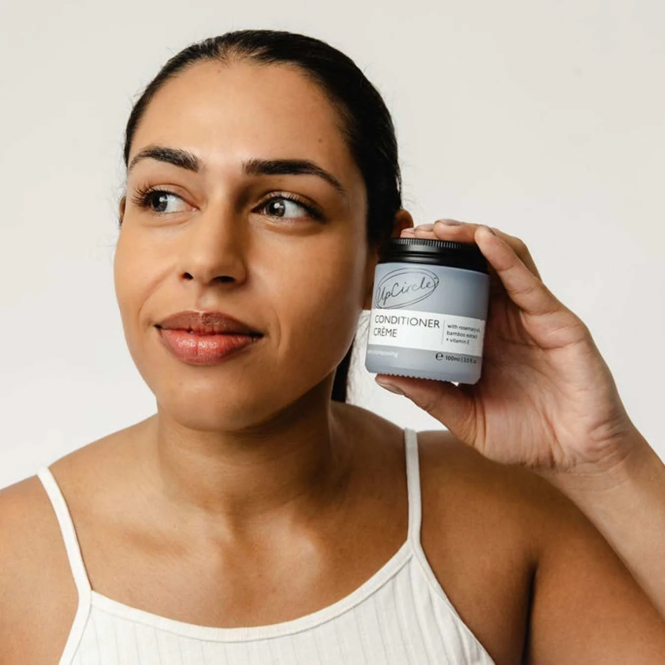 Shampoo Crème with Pink Berry Extract - Image 7