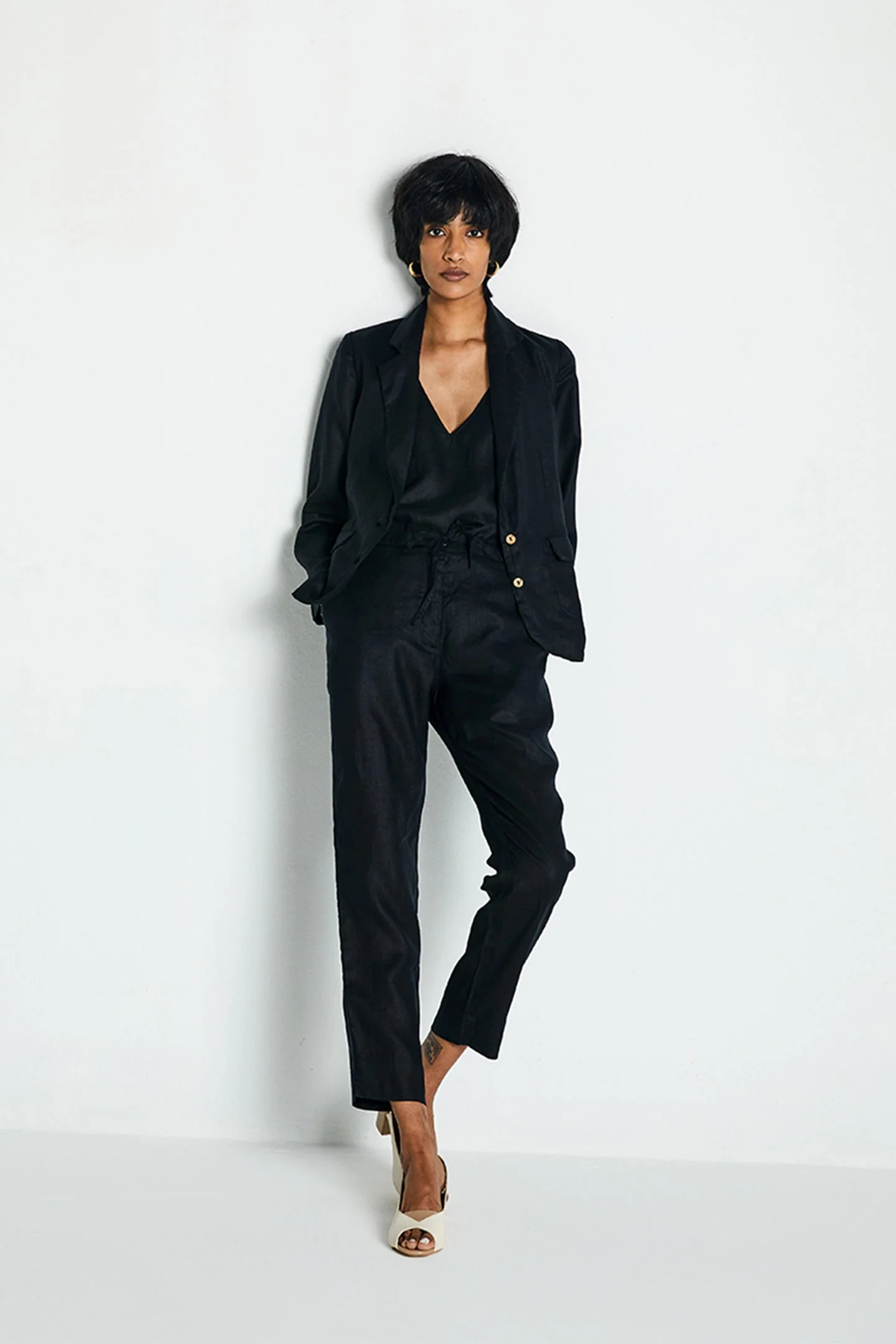 She's Everything Blazer in Black - Image 6