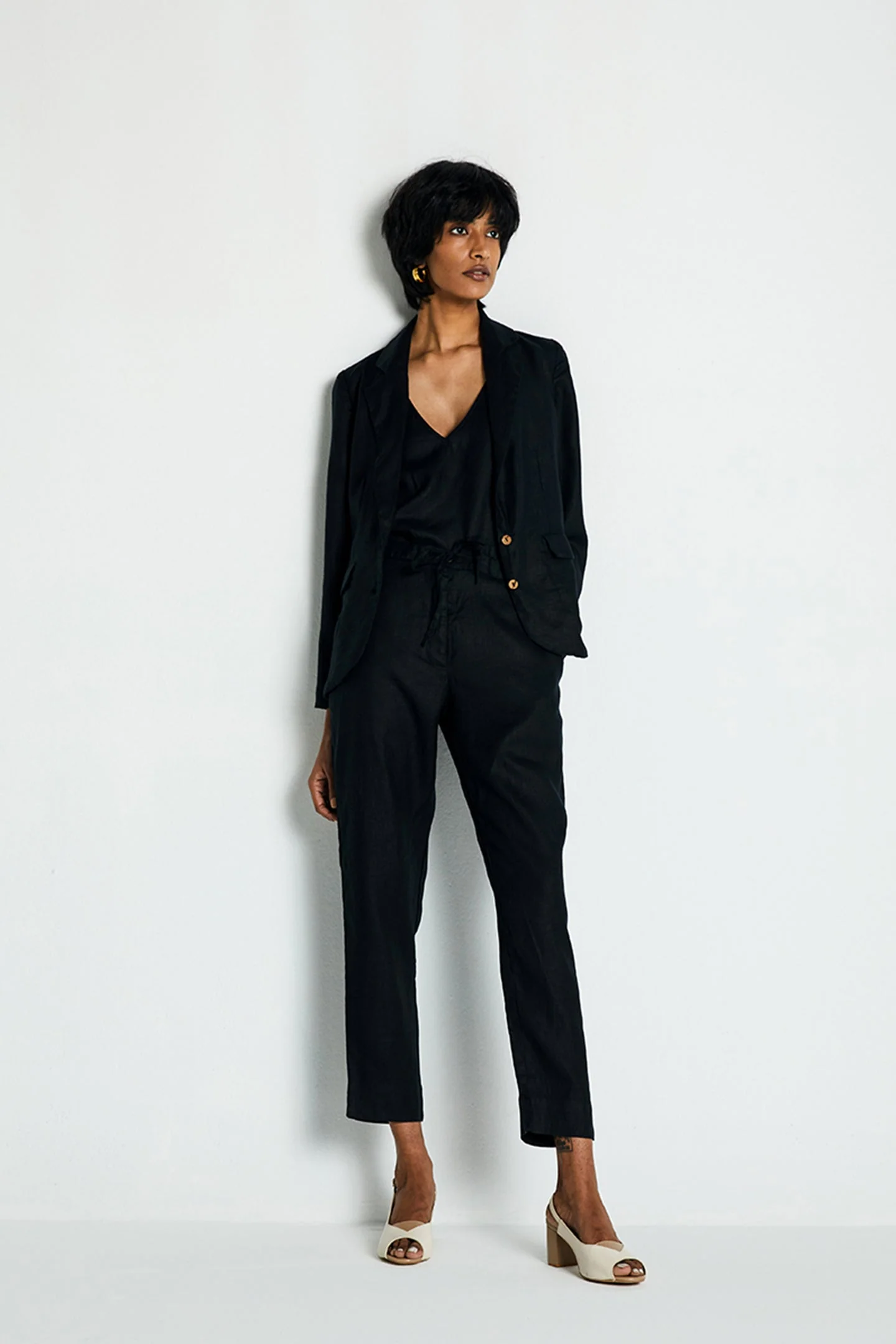 She's Everything Blazer in Black - Image 8
