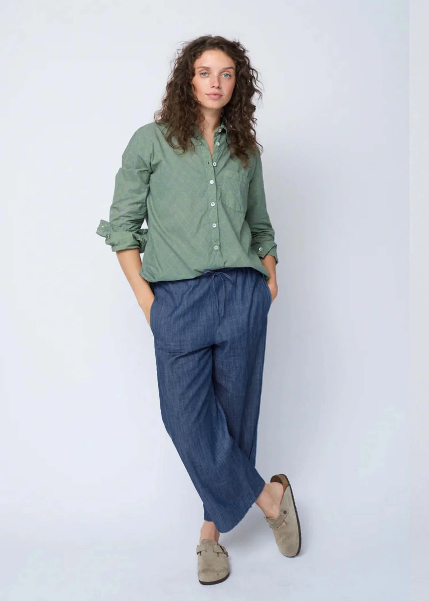 Shore Pant - Chambray Dark Denim Wash - Image 3