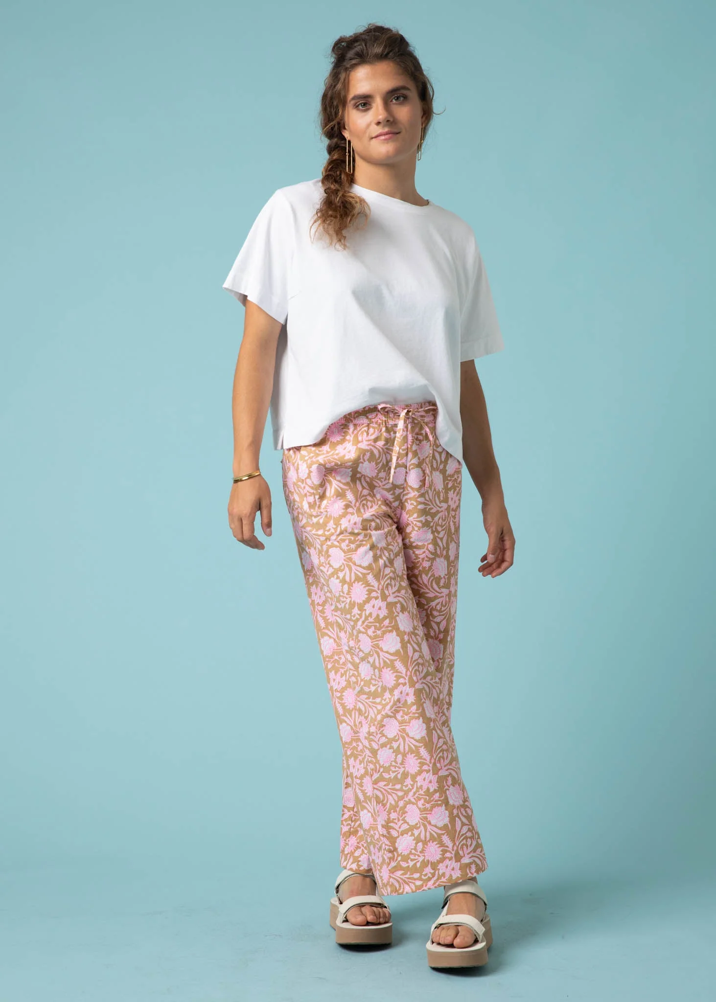 Shore Pant - Floral Escape in Baked Clay & Neon Pink - Image 2