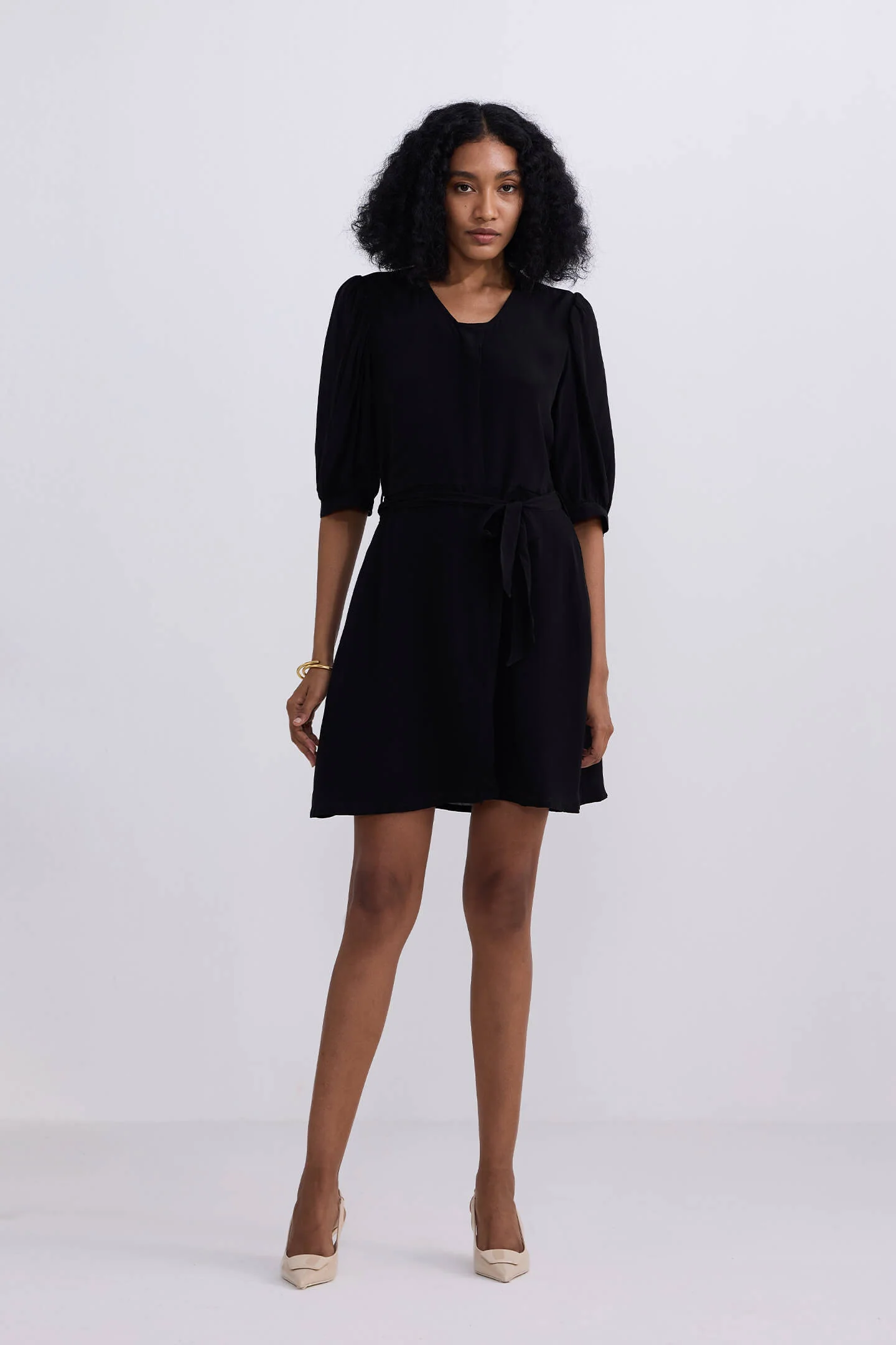 Short Dress with a Waist-tie in Black - Image 6