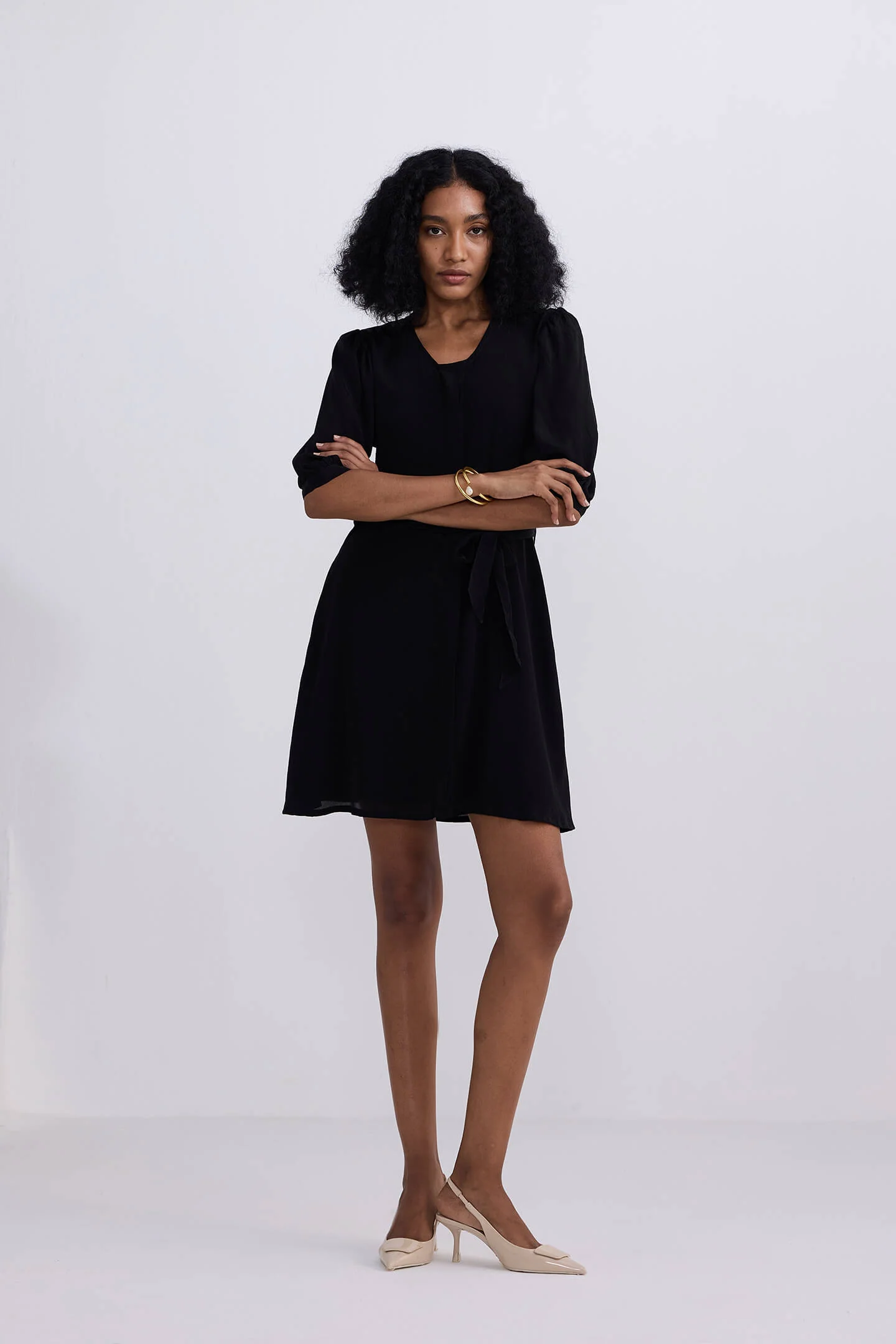 Short Dress with a Waist-tie in Black - Image 7