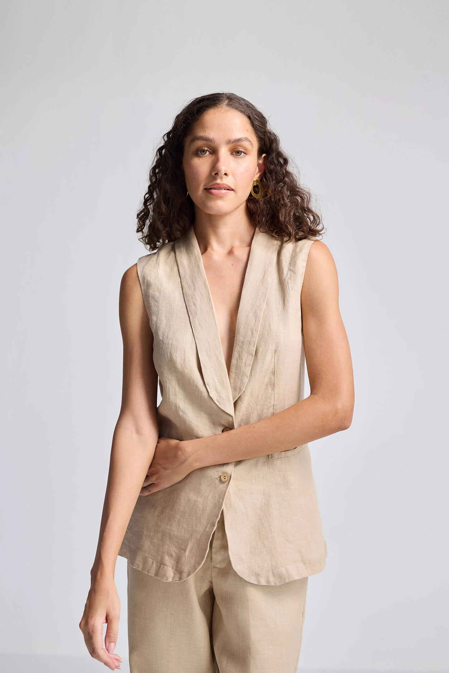 Sleeveless Hemp Jacket - Image 11