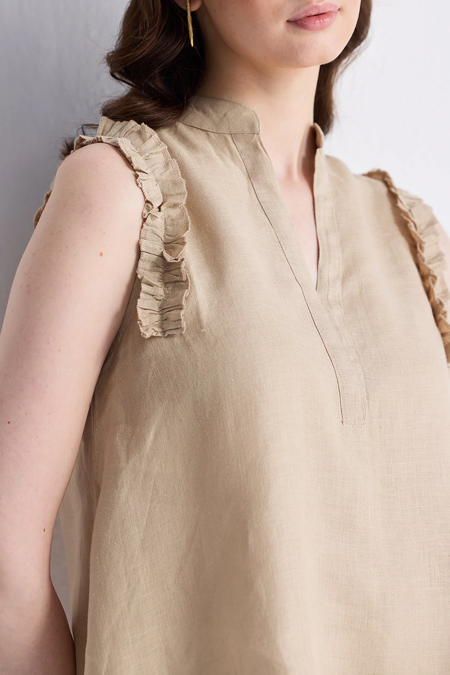 Sleeveless Hemp Top with Ruffles in Neutral Beige - Image 4