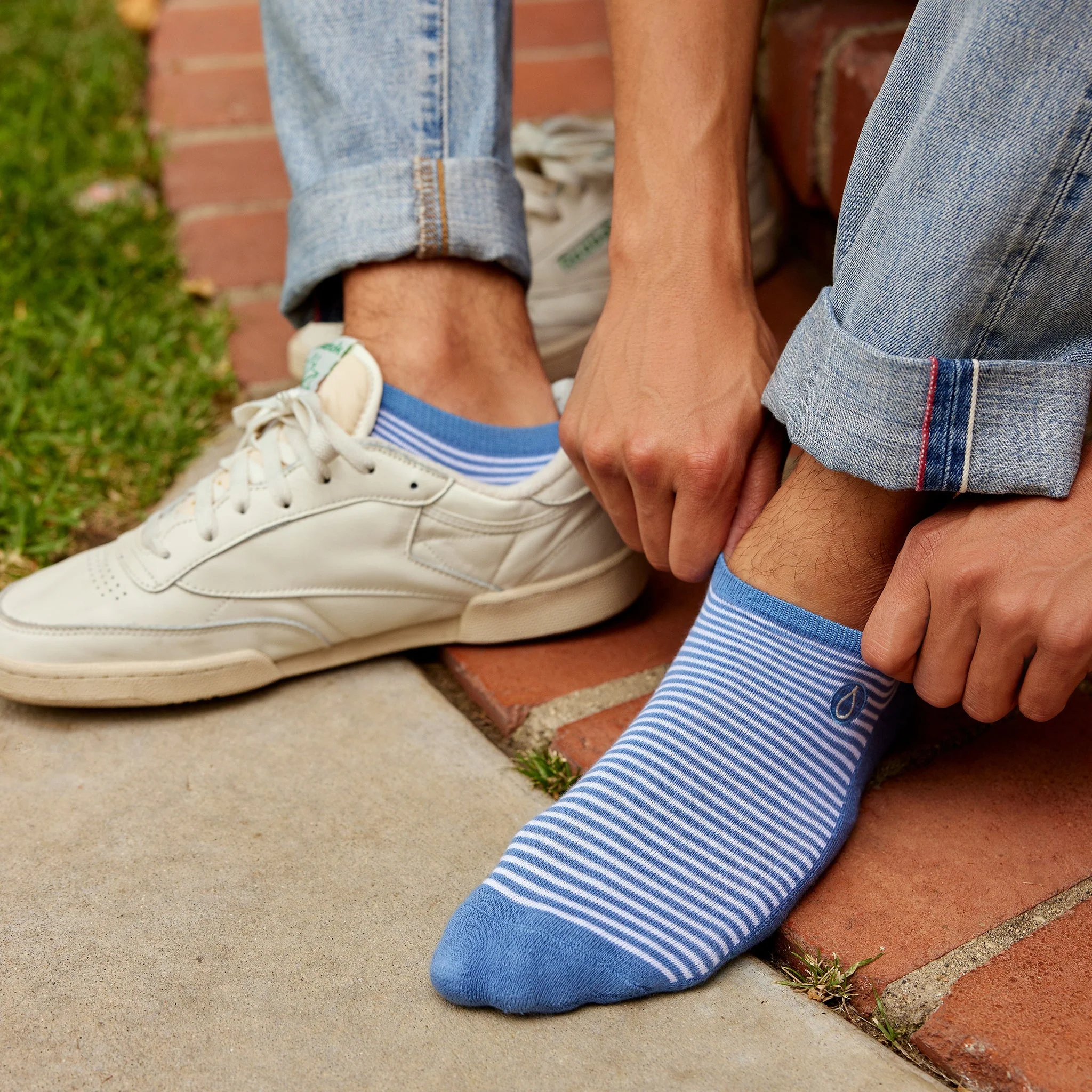 Socks that Give Water - Image 5