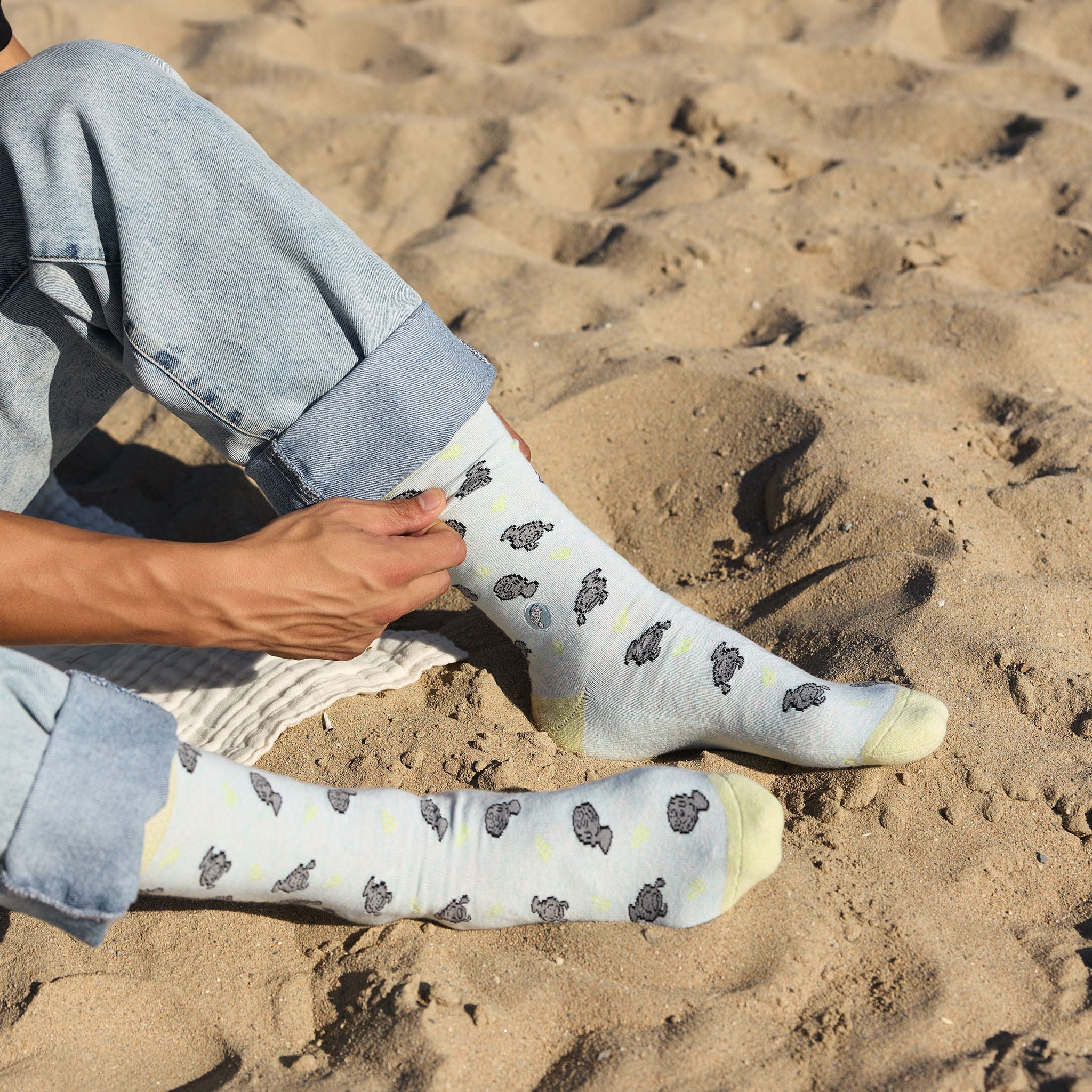 Socks that Protect Manatees - Image 4