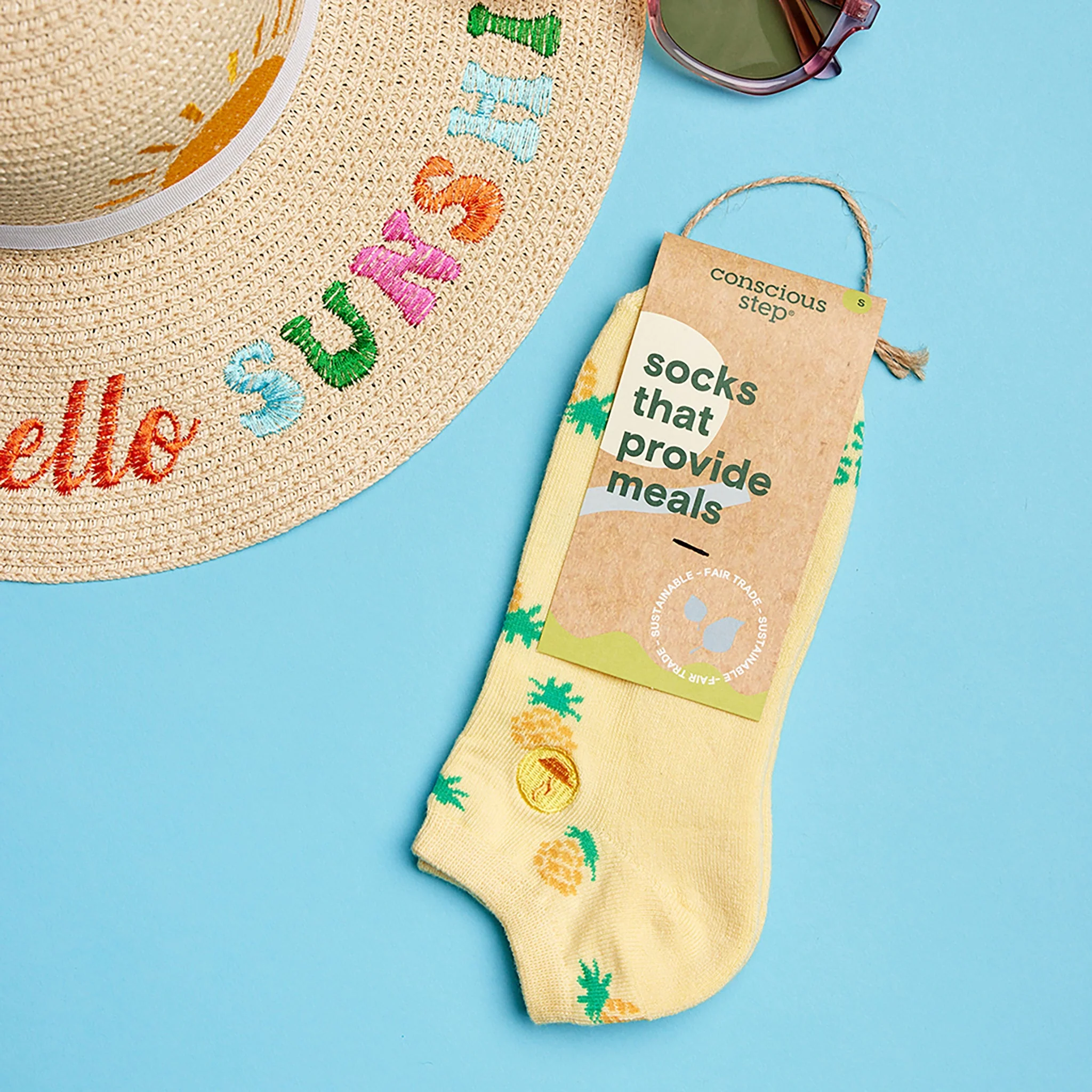 Socks that Provide Meals - Image 3