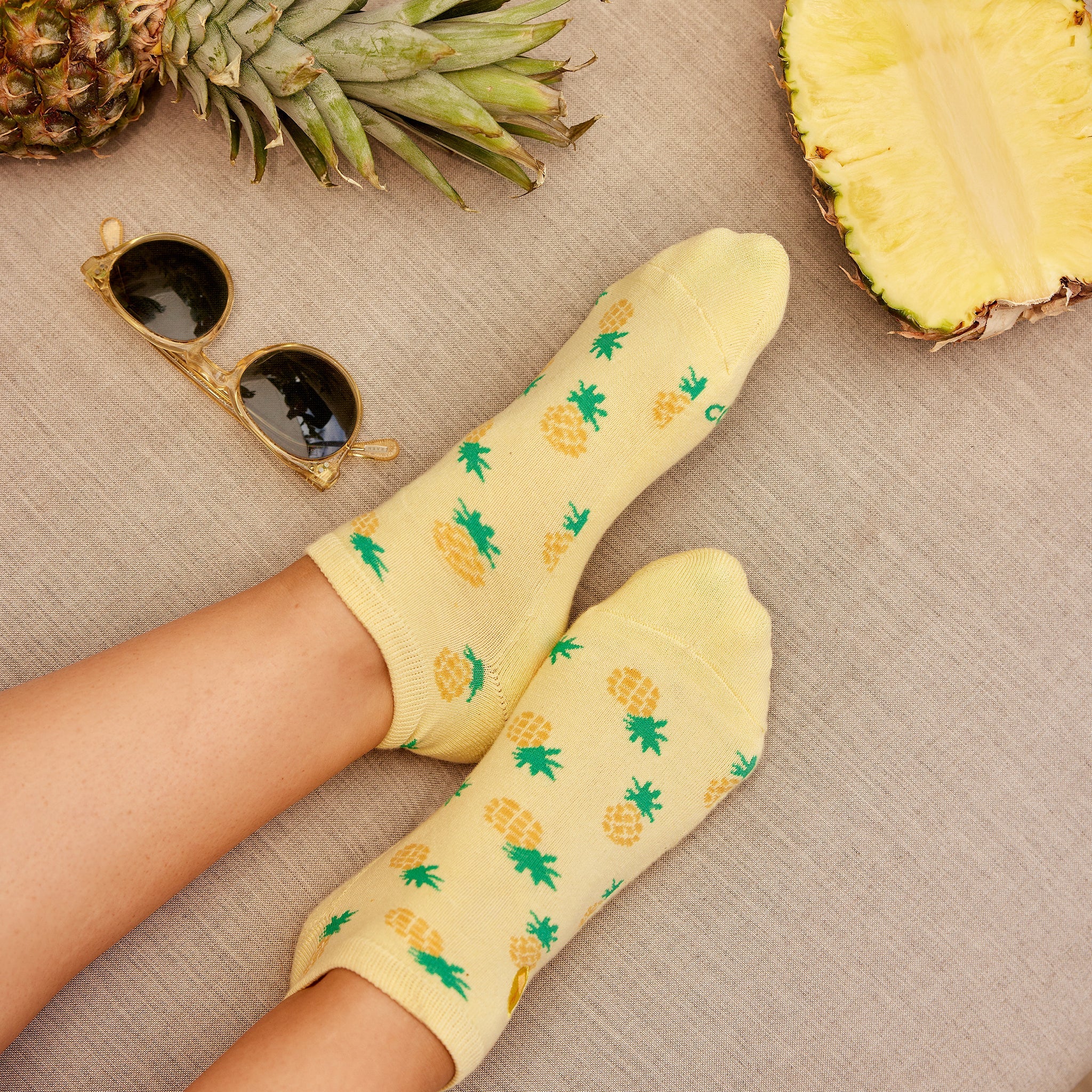 Socks that Provide Meals - Image 4