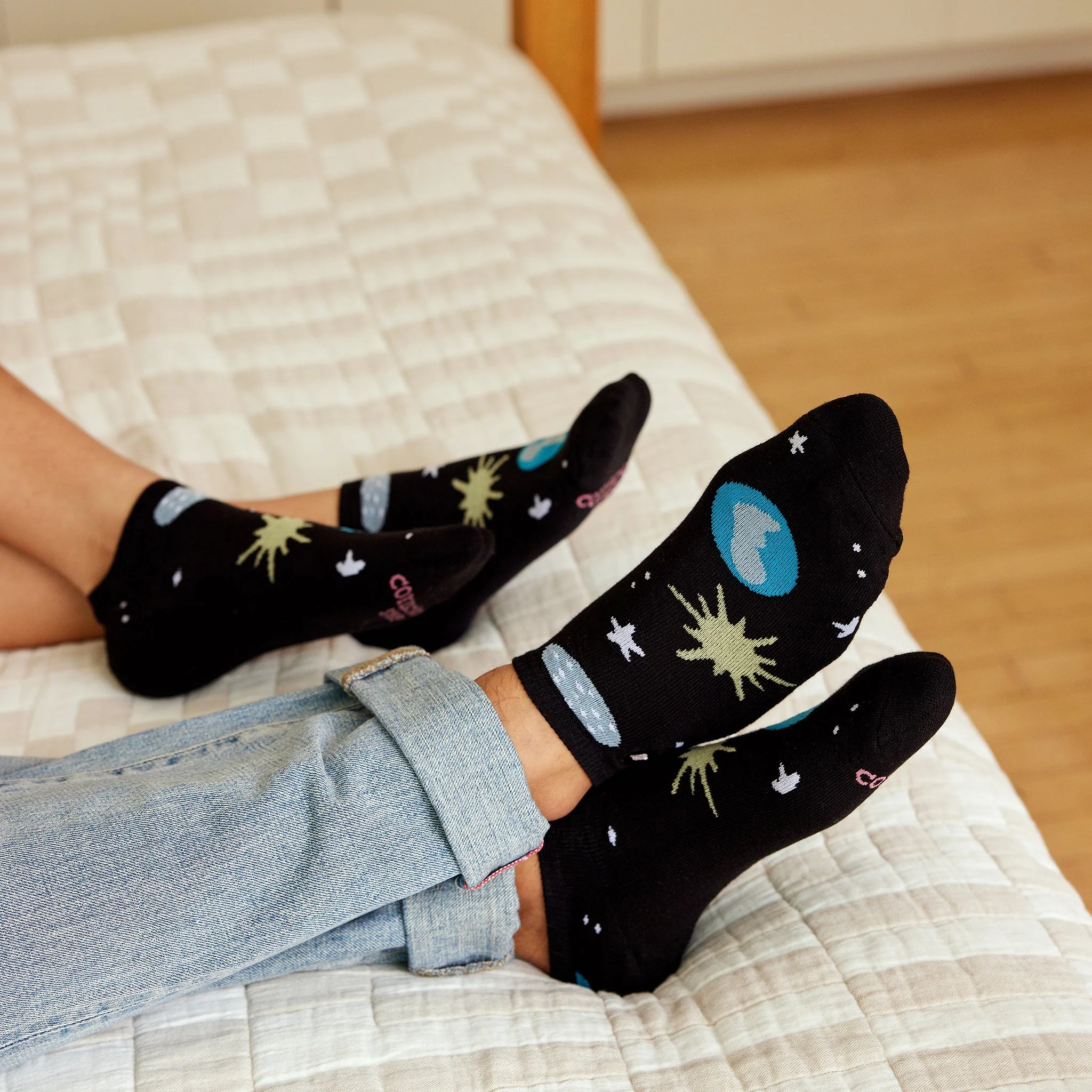 Socks that Support Space Exploration - Image 4