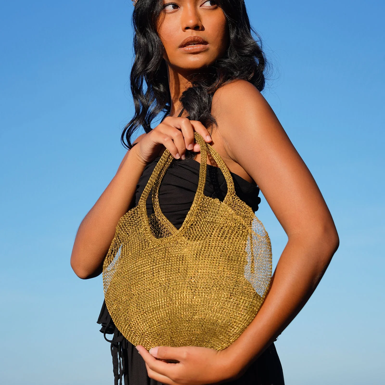 SOL Mesh Wire Tote Bag in Dark Gold - Image 3