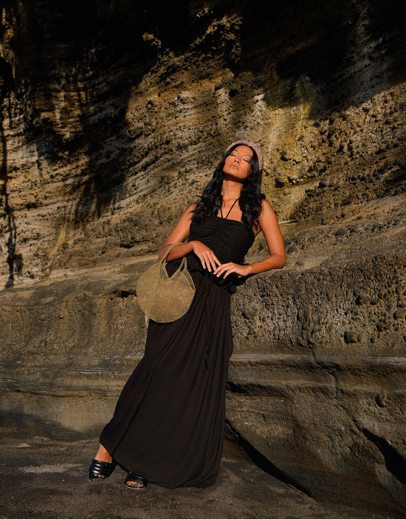 SOL Mesh Wire Tote Bag in Dark Gold - Image 5