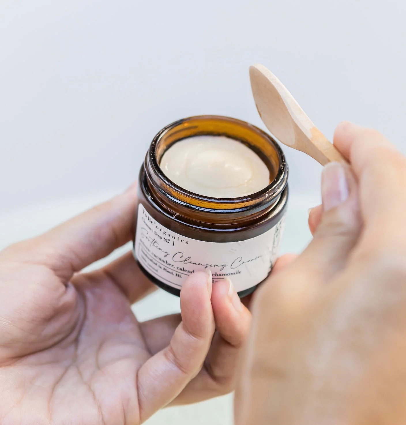 Soothing Cleansing Cream - Image 3