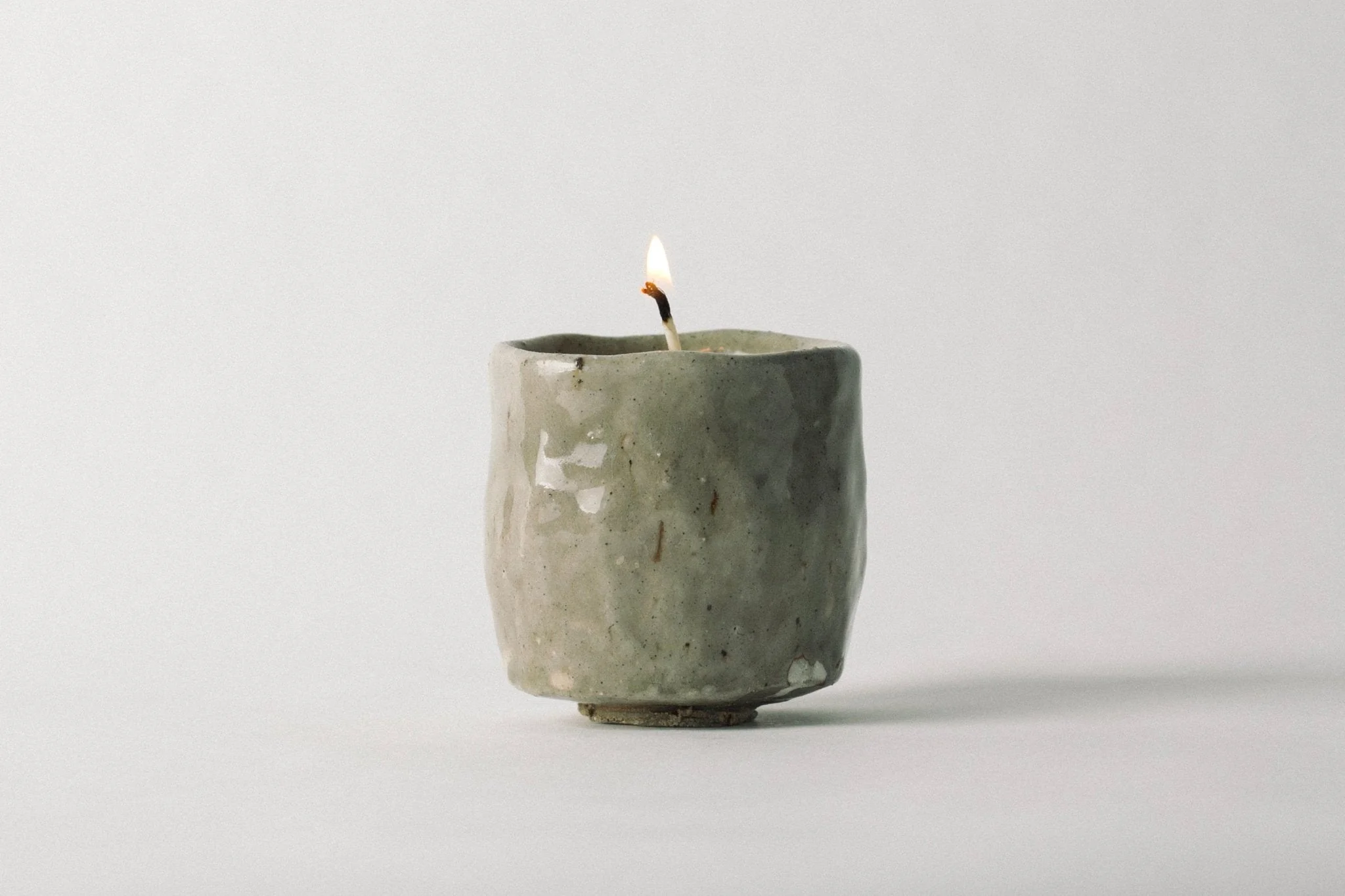 Souchong Debut Earthen Tallow Candle – Fog-Glazed Regional Clay 4 oz - Image 3