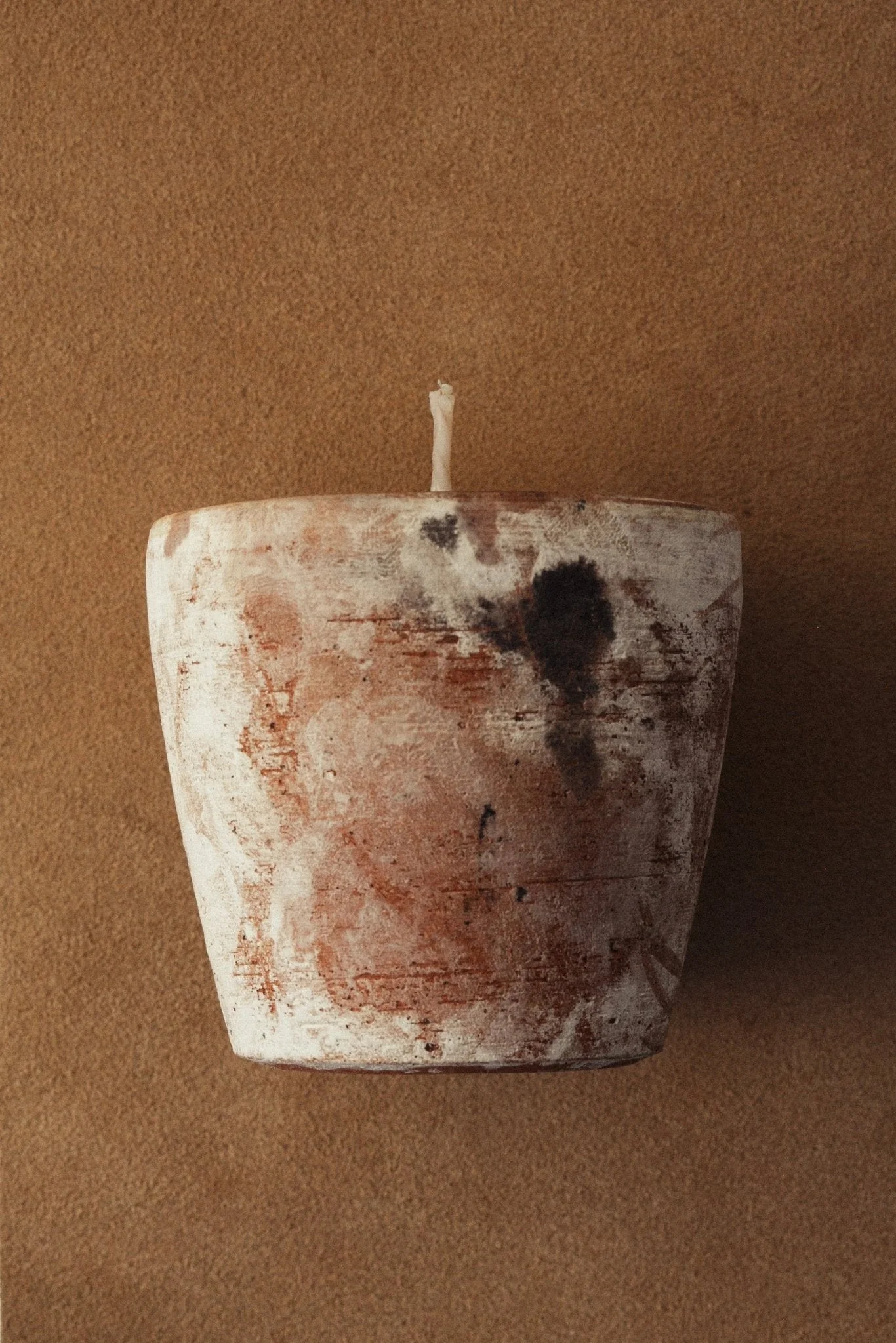 Souchong Debut Earthen Tallow Candle – Smoke-Brushed Terracotta Vessel 4 oz - Image 5