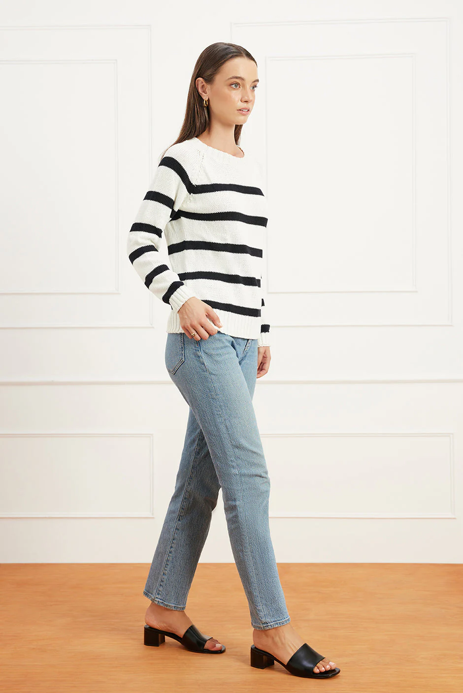 Stripe Sloane Crewneck in Off White - Image 4