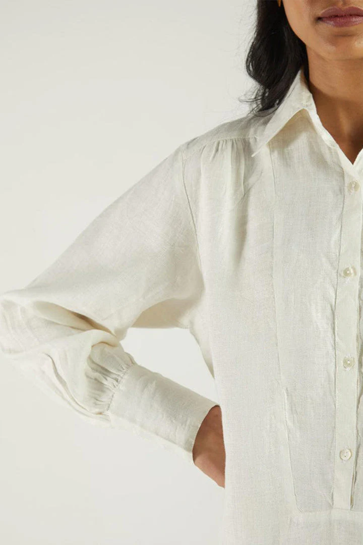 Summer Shirt in Off-white - Image 4