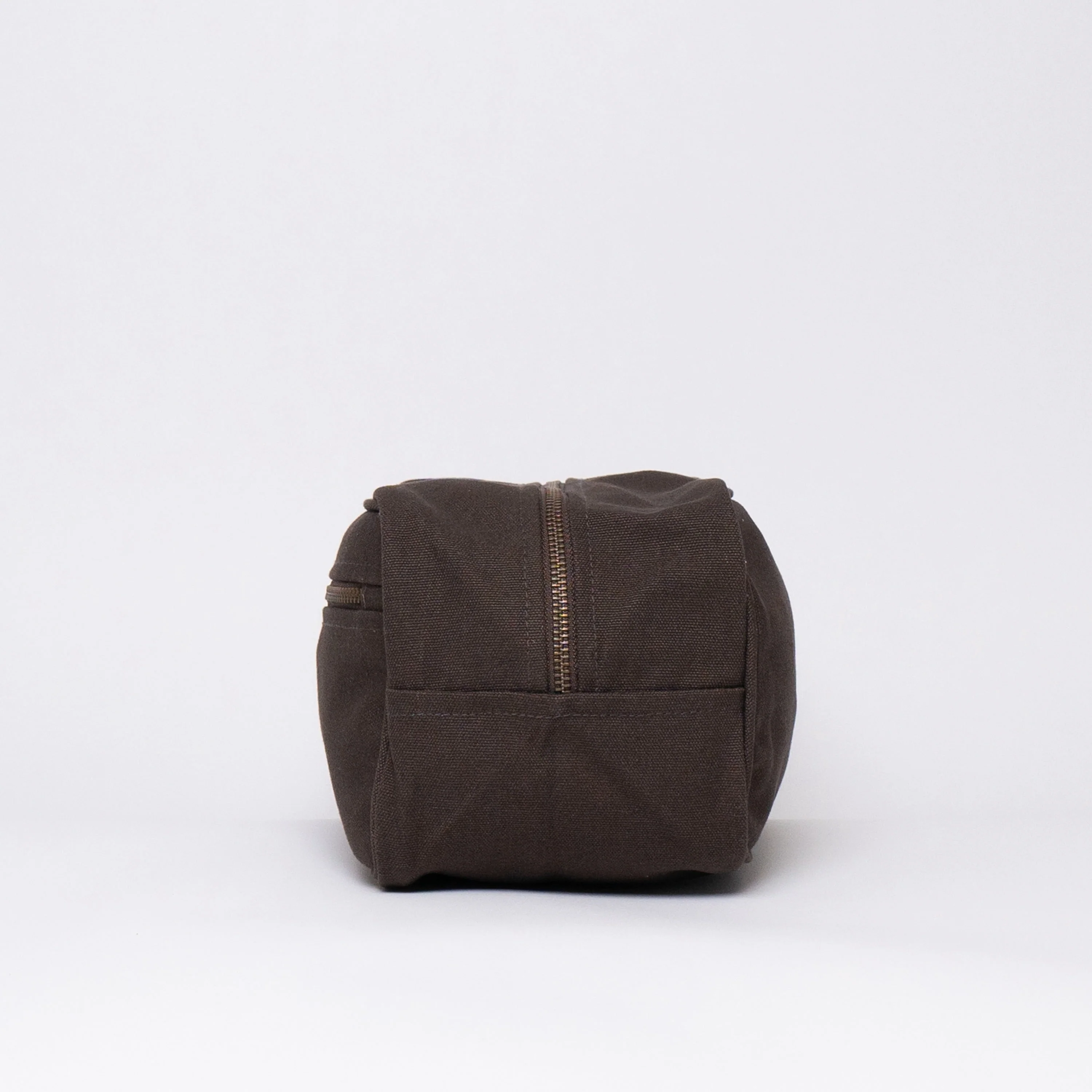 Sustainable Toiletry Bag - Image 10