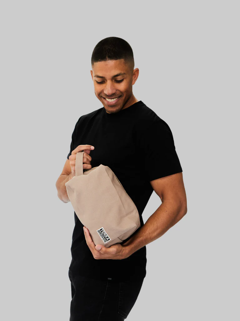 Sustainable Toiletry Bag - Image 3
