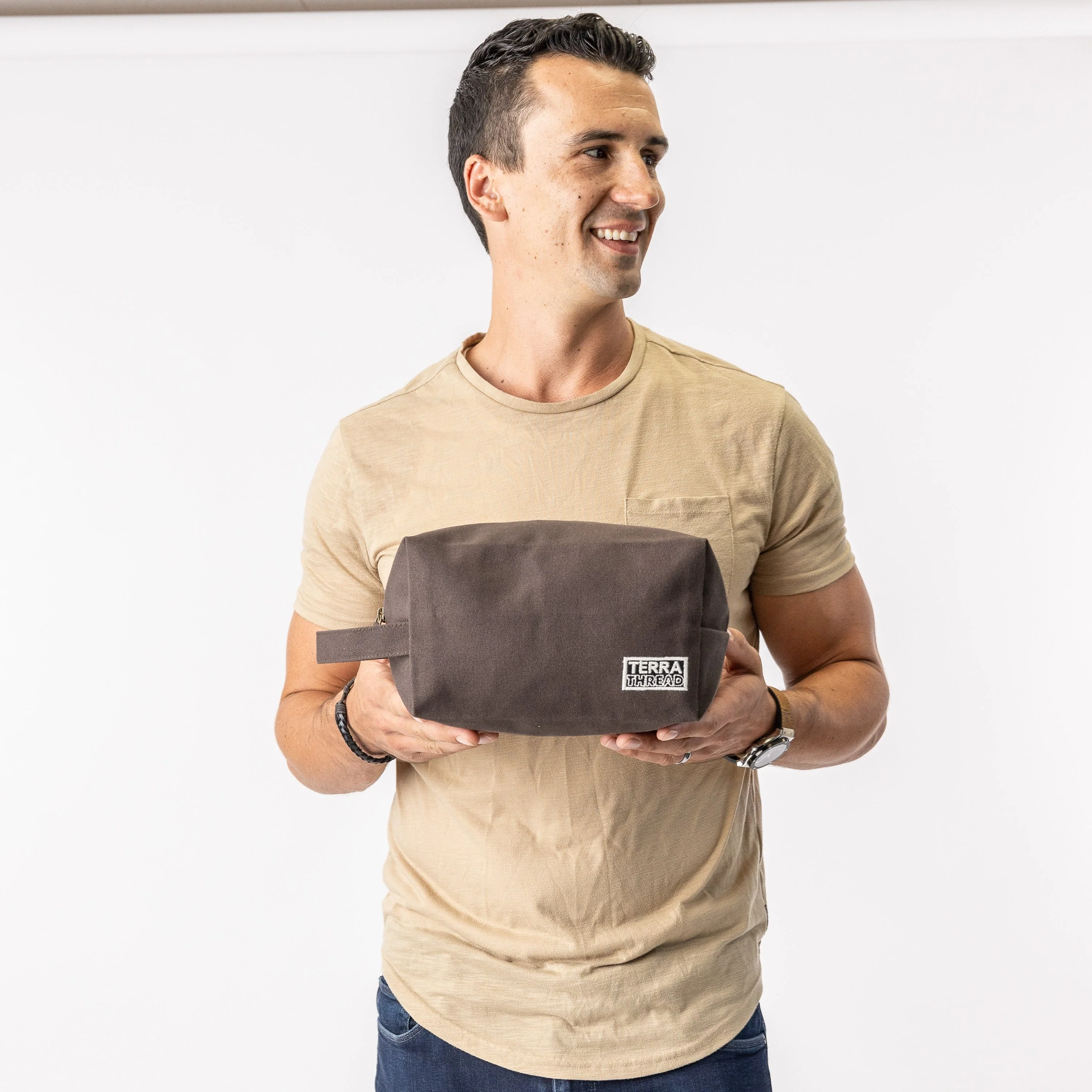 Sustainable Toiletry Bag - Image 31