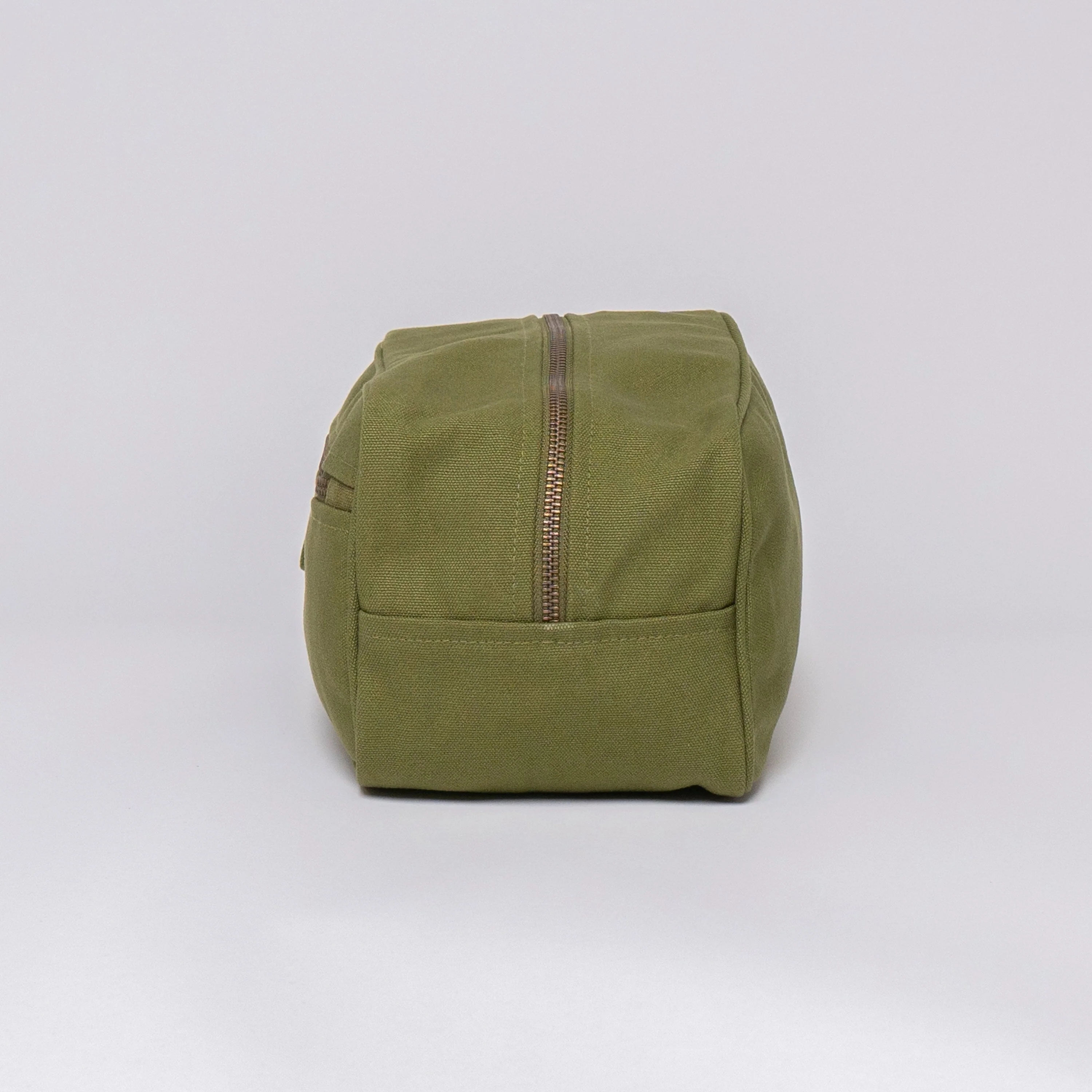 Sustainable Toiletry Bag - Image 40
