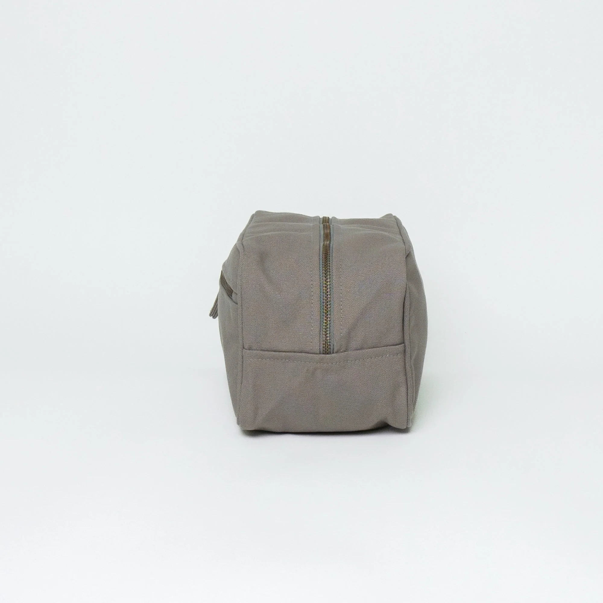 Sustainable Toiletry Bag - Image 52