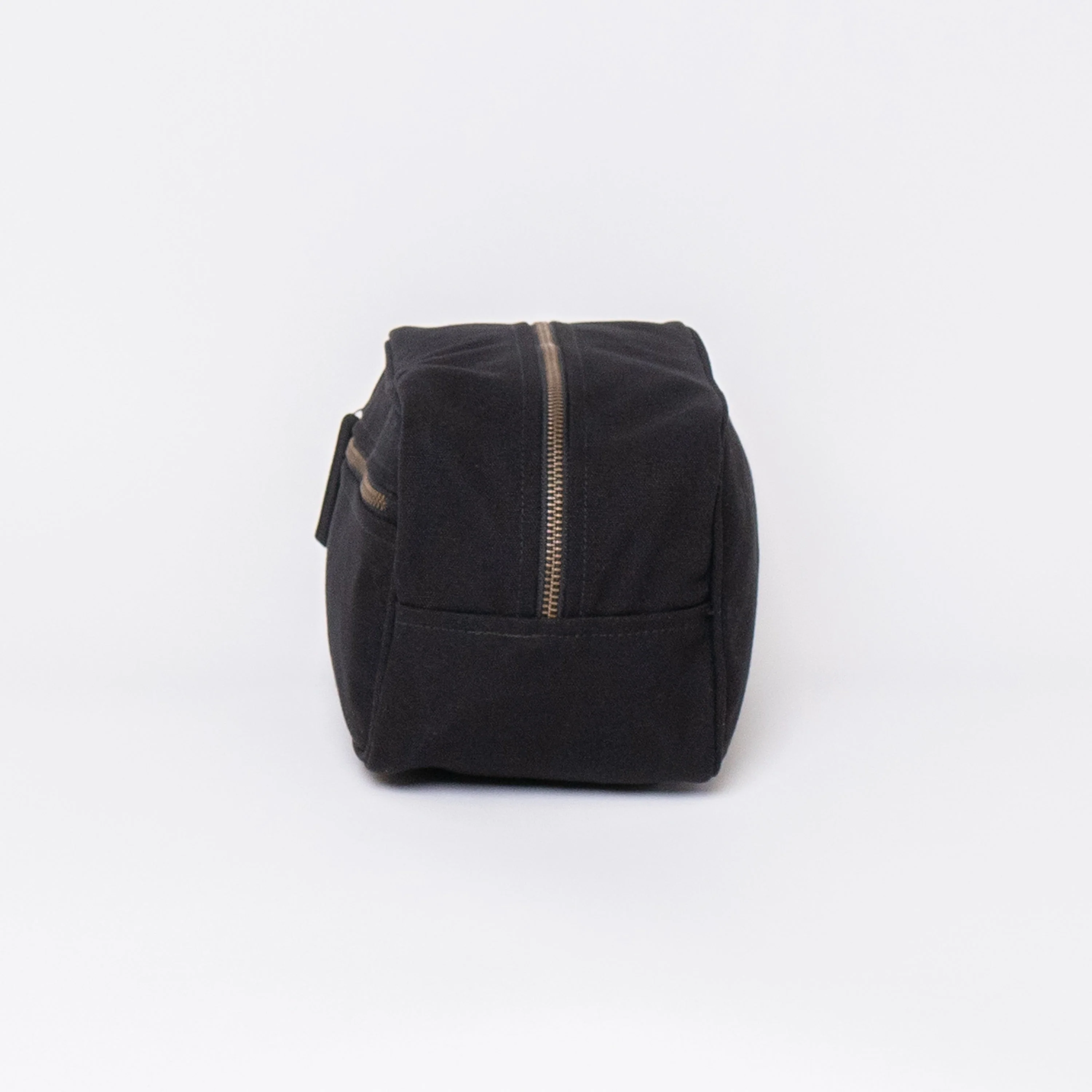 Sustainable Toiletry Bag - Image 62